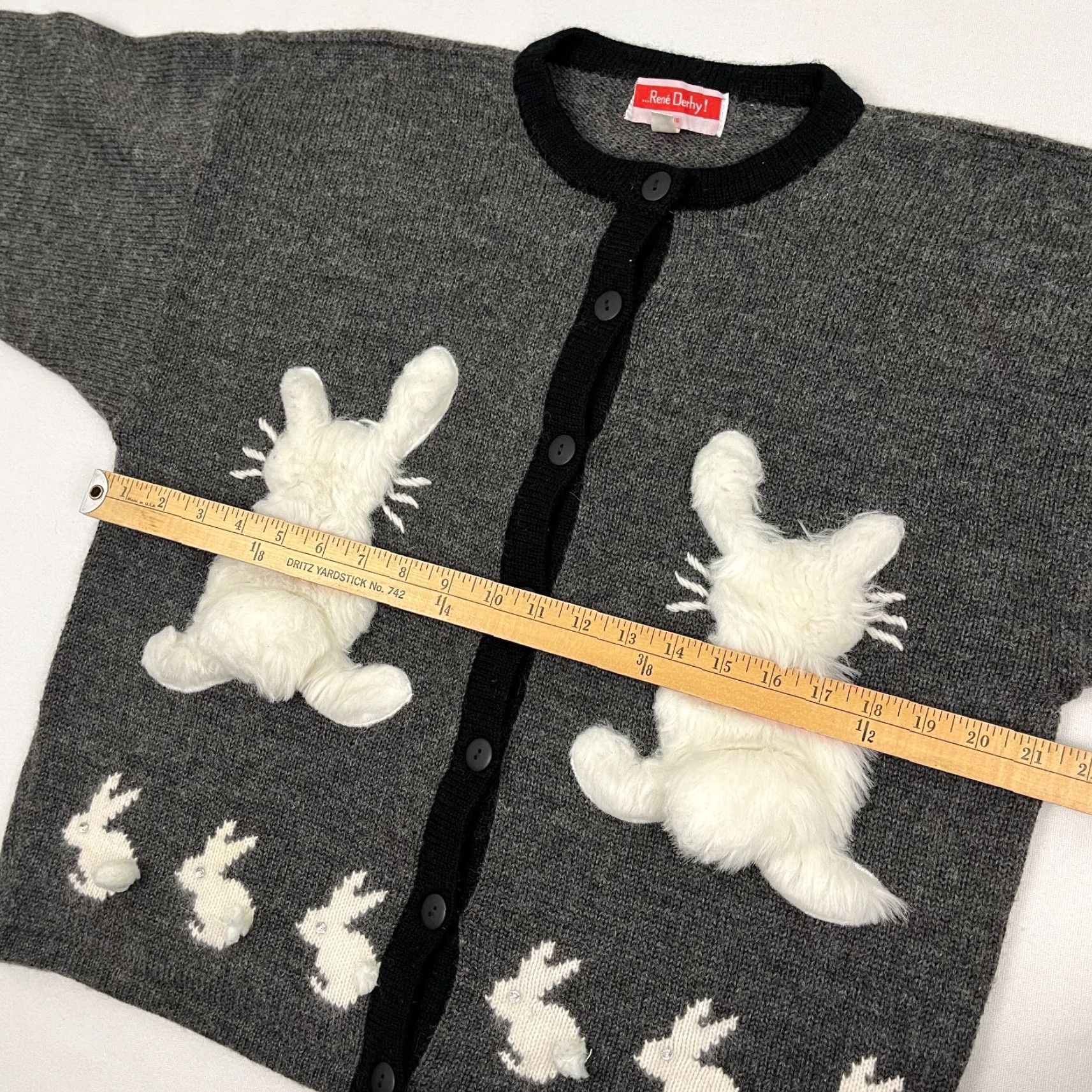 Vintage VTG Rene Derhy Cardigan Womens M / L Gray Bunny Rabbit Wool Blend Parisian Boho Cardigan Womens Regular Knit Style Size L / US 10 / IT 46 - 5 Thumbnail
