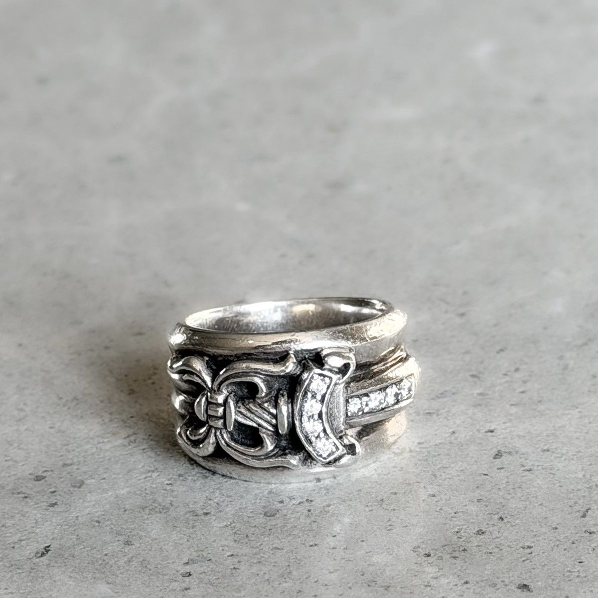 Chrome Hearts Factory Diamond Pave Dagger Ring 6.5 Size ONE SIZE - 1 Thumbnail