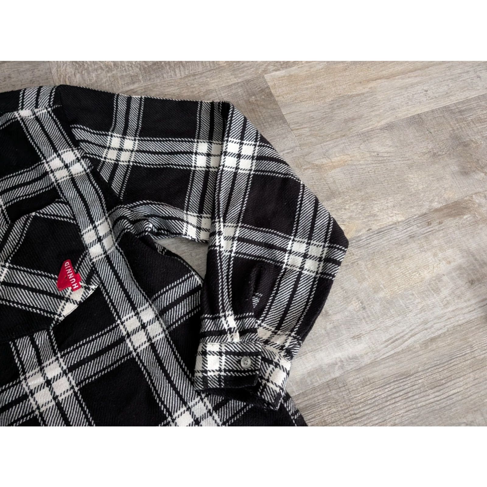 Vintage VINTAGE YG 4HUNNID Plaid Flannel Shirt Men’s XL Long Sleeve Black Red Streetwear EUC Size US XL / EU 56 / 4 - 6 Thumbnail