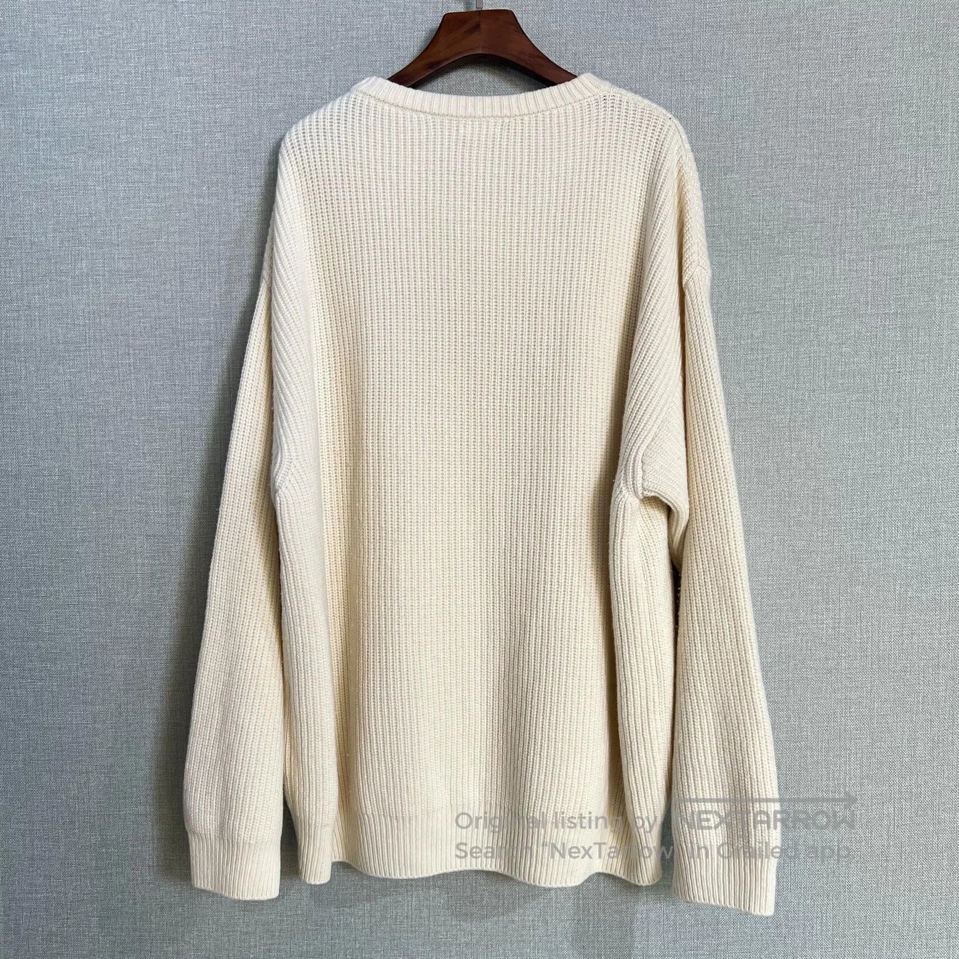 Celine Celine White Rivet Logo Wool Knit Sweater. Size XL / US 12-14 / IT 48-50 - 2 Thumbnail
