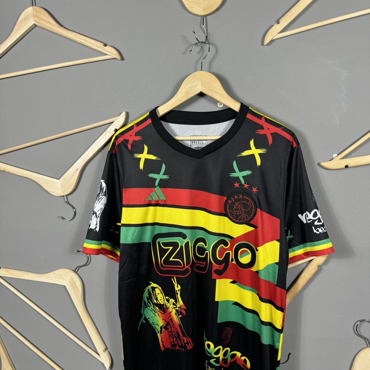 Other Ajax Amsterdam Special Edition Custom Bob Marley Jersey Size US L / EU 52-54 / 3 - 4 Thumbnail