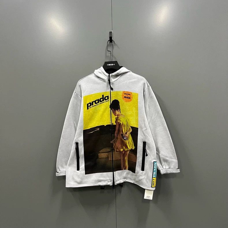 Prada Prada Character poster printed hooded jacket 2502-Nextarrow Size US XS / EU 42 / 0 - 1 Thumbnail
