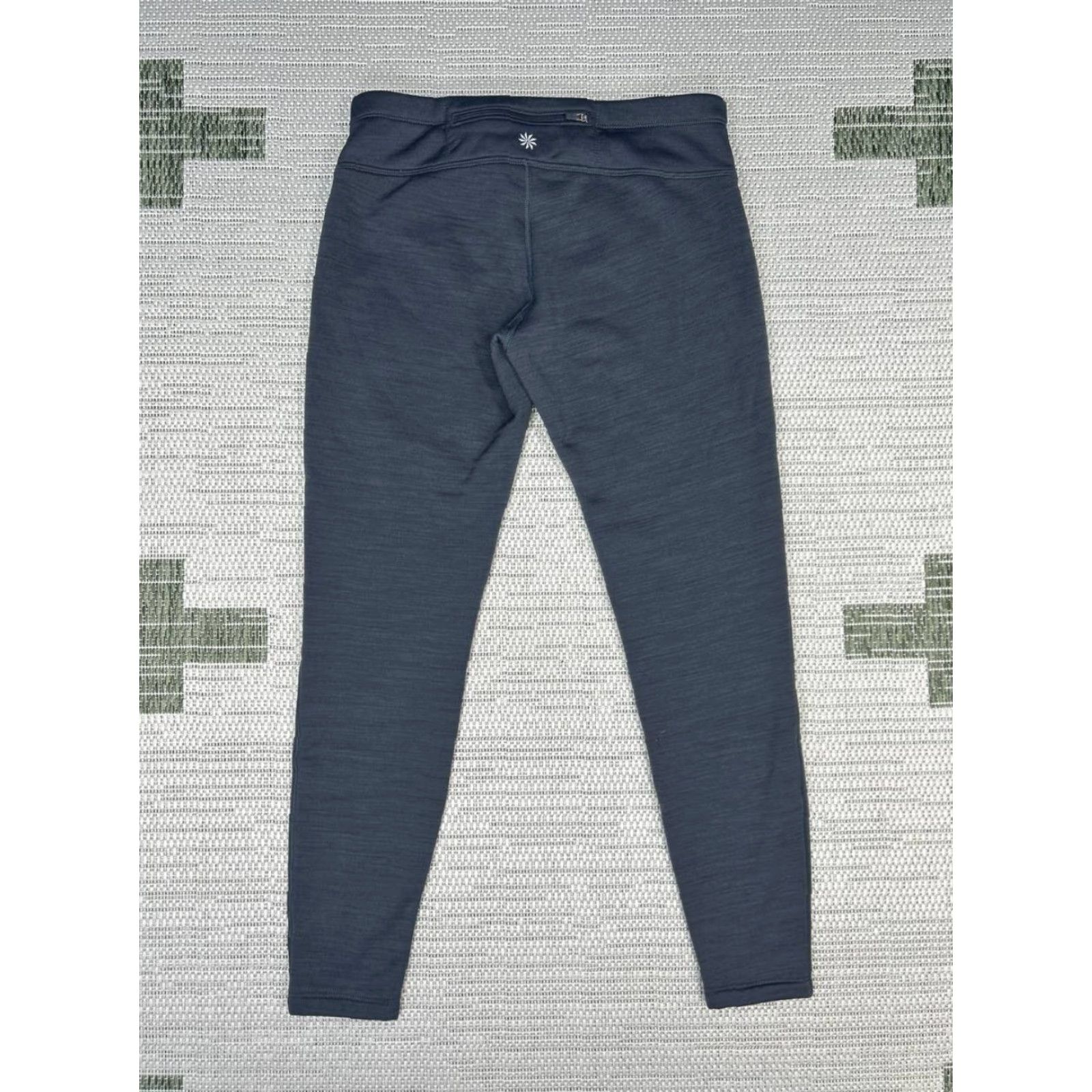 Athleta Athleta Leggings Womens M Gray Fleece Lined Low Rise Skinny Athleisure Size 32" / US 10 / IT 46 - 2 Thumbnail