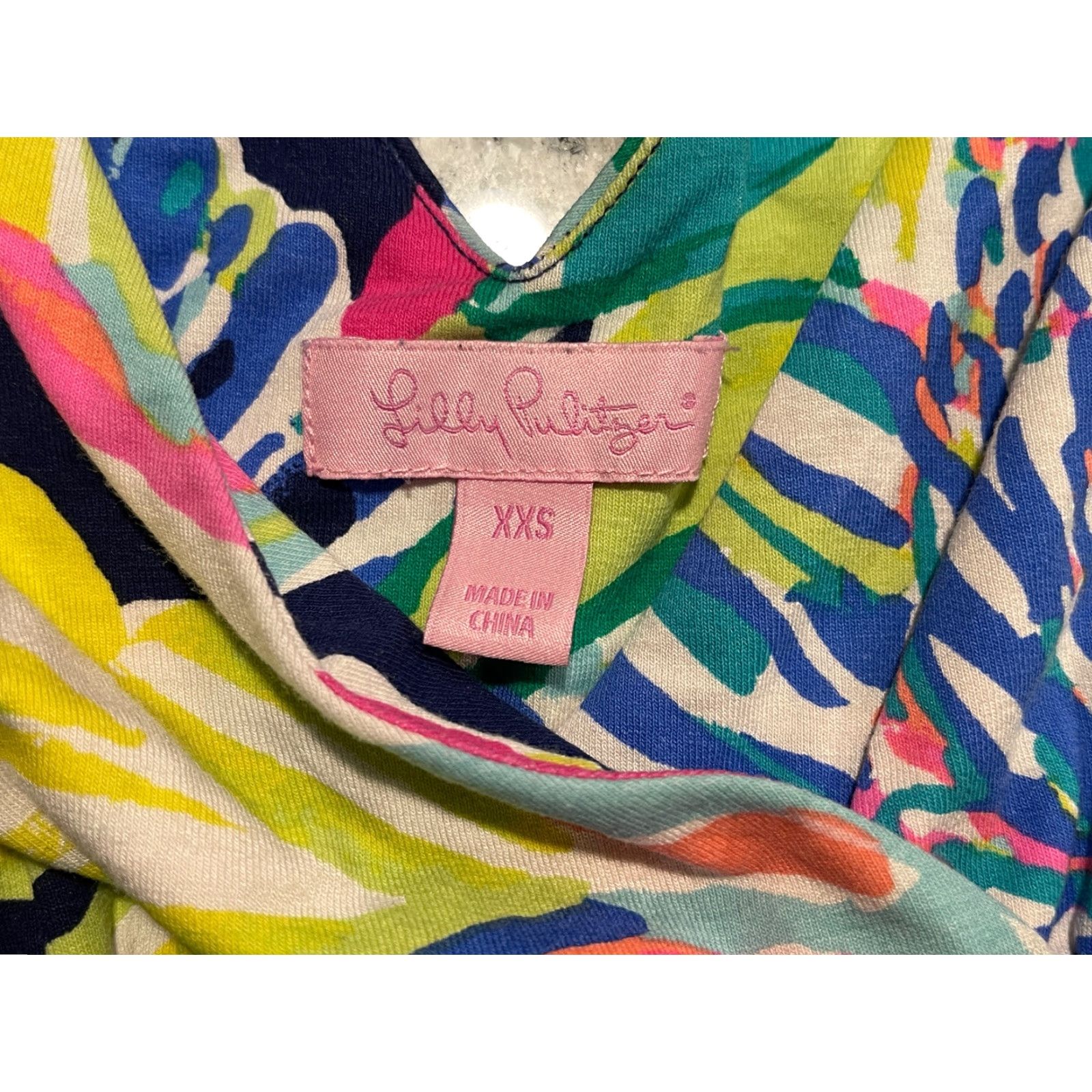 Lilly Pulitzer Lilly Pulitzer Fleur Resort Navy Travelers Palm Print Knit Dress XXS Women Shift V-Neck Short Multicolor - Lilly Pulitzer Size XXS / US 00 / IT 34 - 4 Thumbnail