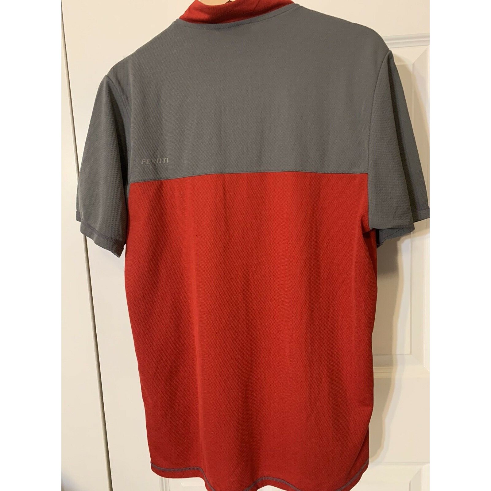 Other Feroti Sport Mens Size XL Running Shirt Jersey Red Gray 1/4 Size US XL / EU 56 / 4 - 8 Thumbnail