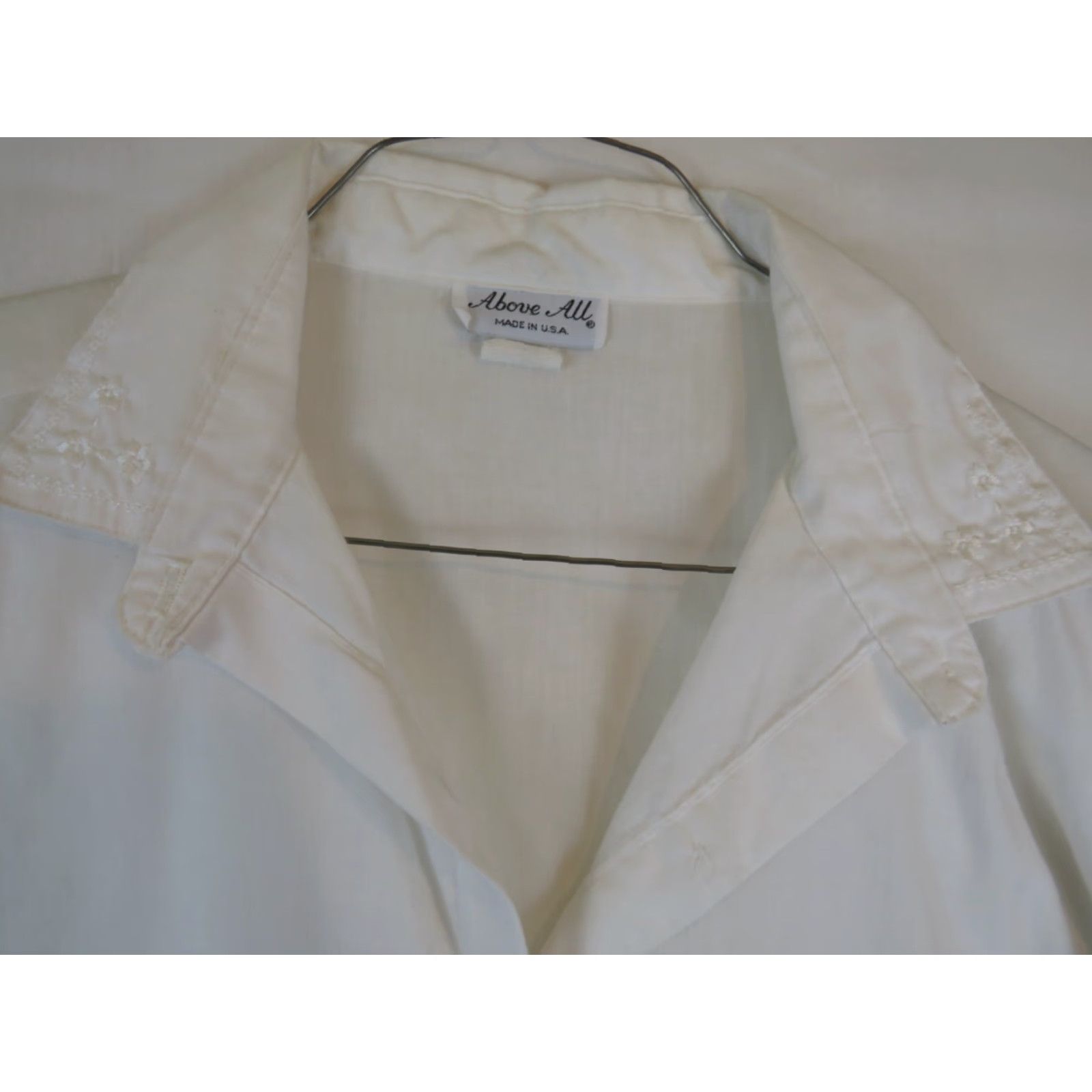 Vintage VINTAGE Above All White shirt XL Womens Blouse 3/4 Sleeve Collared 50s 60s 70s Size XL / US 12-14 / IT 48-50 - 5 Thumbnail