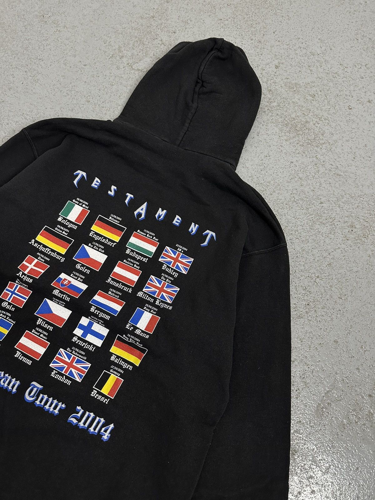 Band Tees Testament 2004 Tour Hoodie Size US XL / EU 56 / 4 - 11 Thumbnail