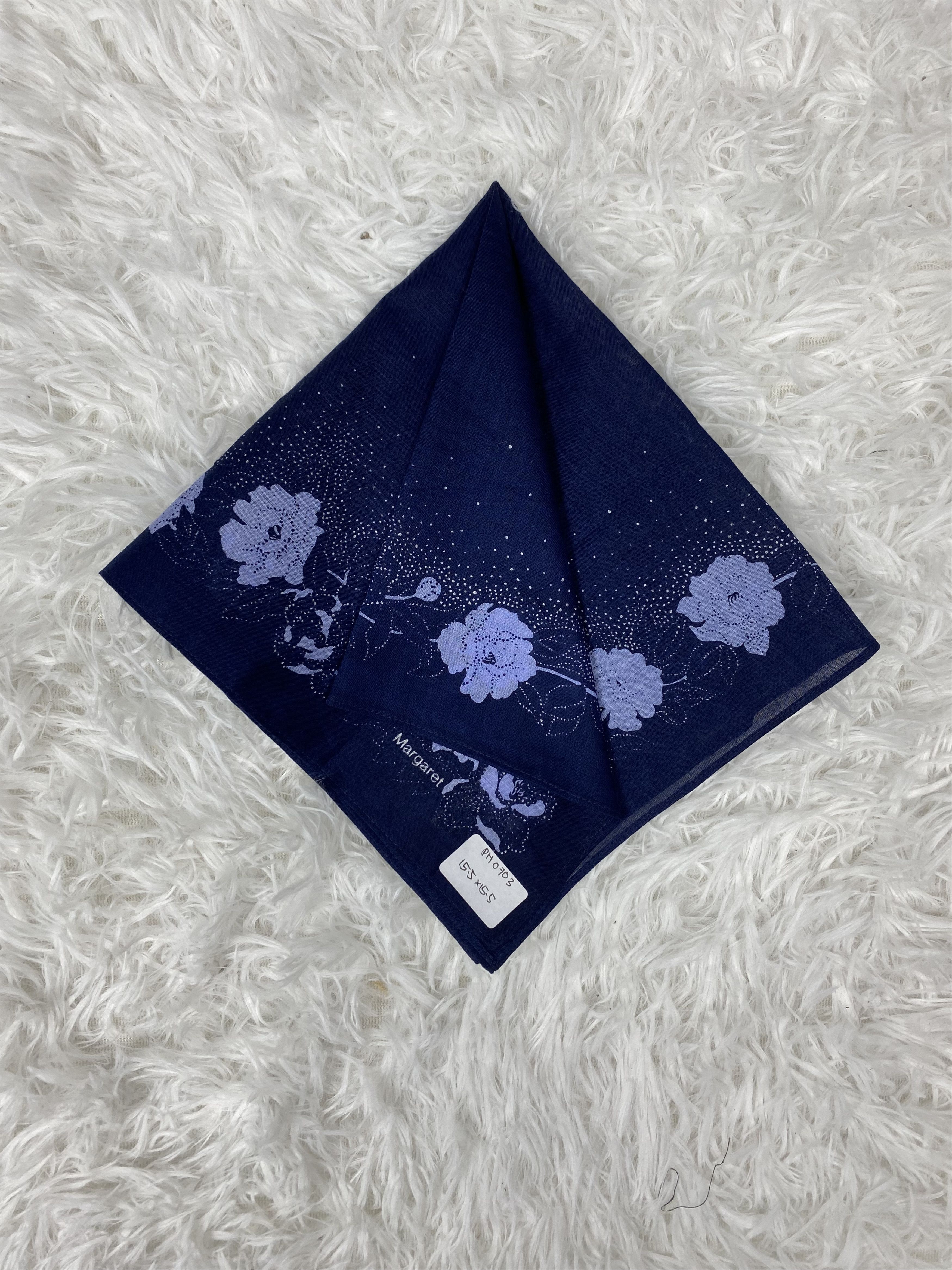 Margaret Howell × Vintage Vintage Margaret Handkerchief Neckerchief PH0703 Size ONE SIZE - 1 Thumbnail