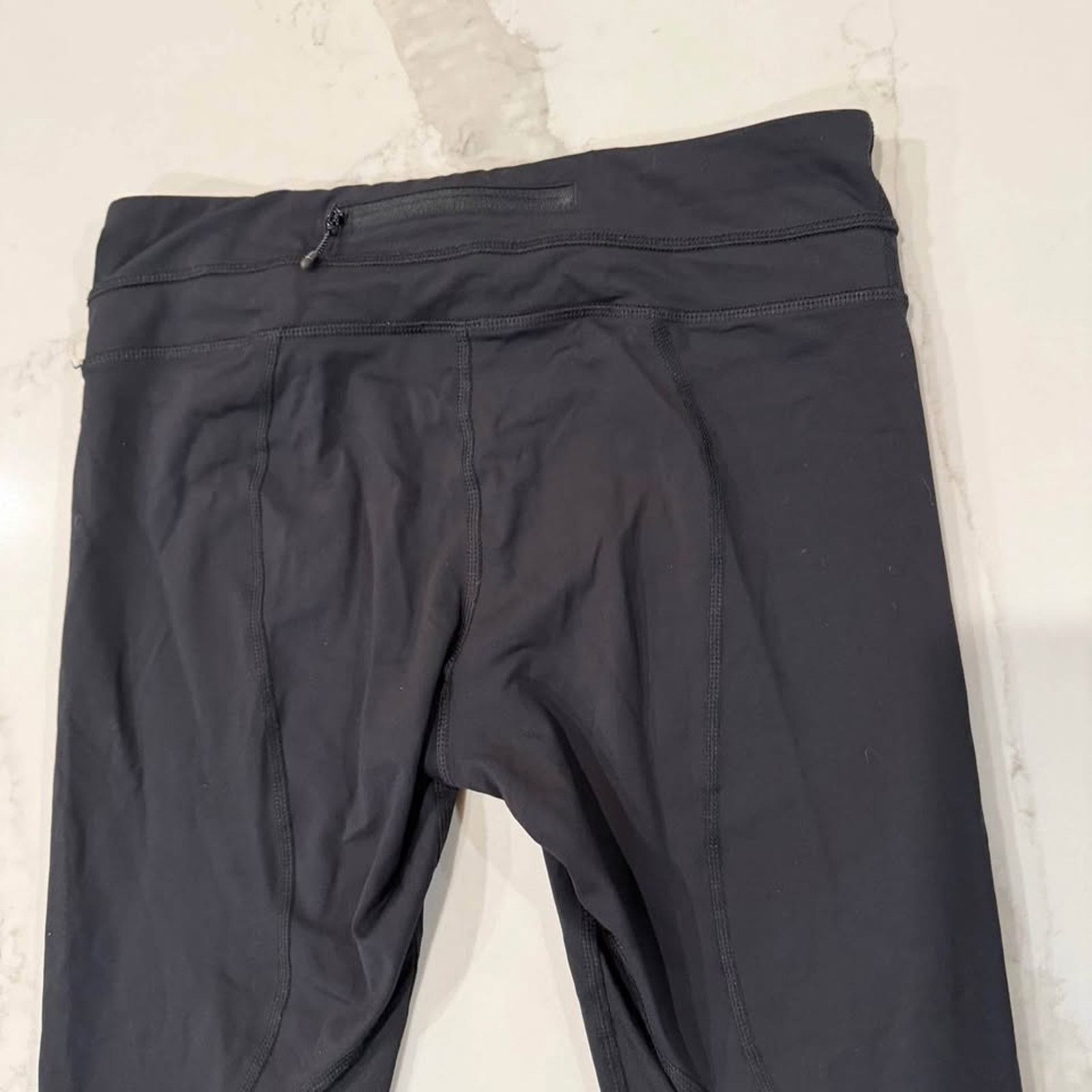 Lululemon Lululemon Cropped Leggings Black Mid Rise Women’s Size 6 Size 28" / US 6 / IT 42 - 8 Thumbnail
