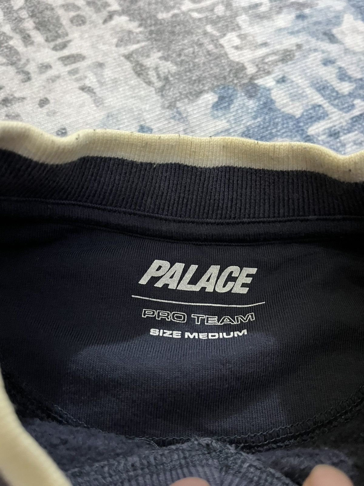 Palace Palace Star Script Crewneck Size US L / EU 52-54 / 3 - 5 Thumbnail
