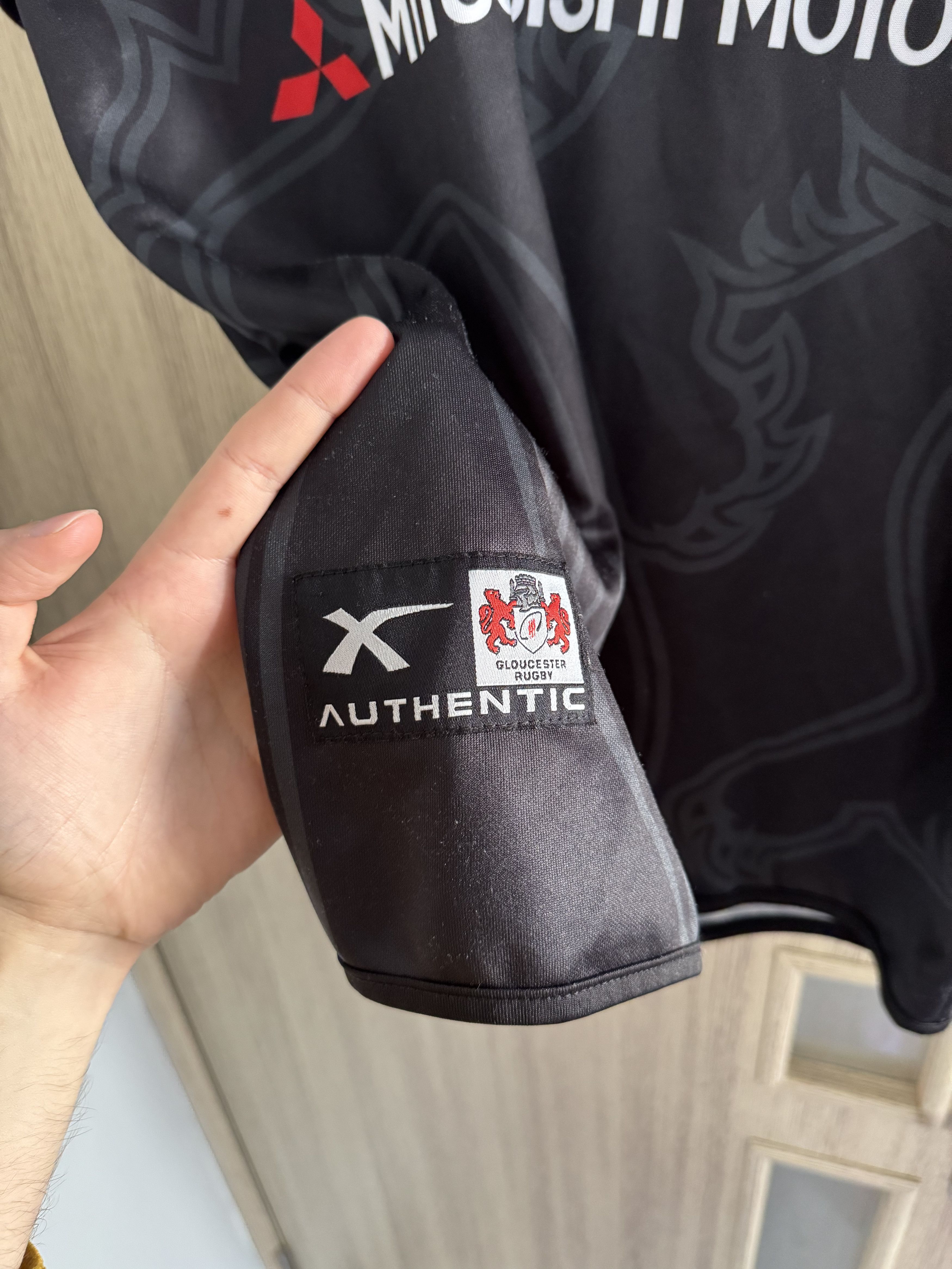 Vintage Gloucester Rugby Away Shirt 2016/2017 - XBlades Size US M / EU 48-50 / 2 - 7 Thumbnail