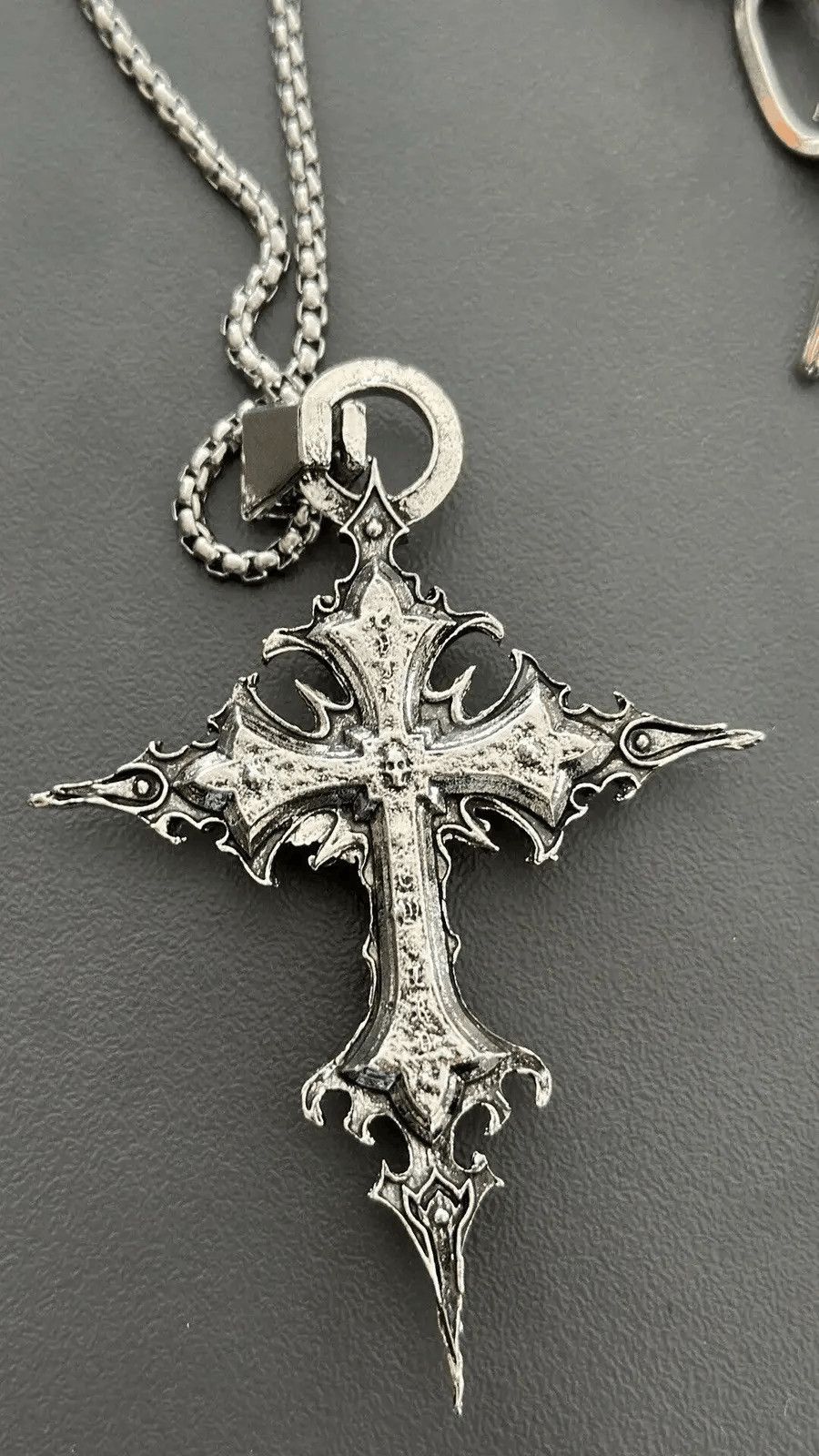 Vintage Cross Pendant Good Friday Necklace Size ONE SIZE - 2 Thumbnail