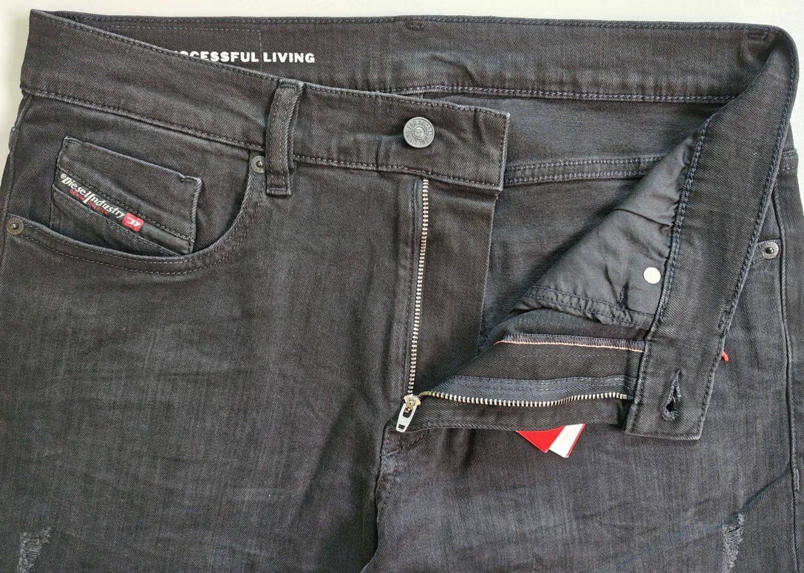 Diesel Diesel 2019 D-STRUKT L.34 MENS JEANS T/9681 Size US 31 - 5 Thumbnail