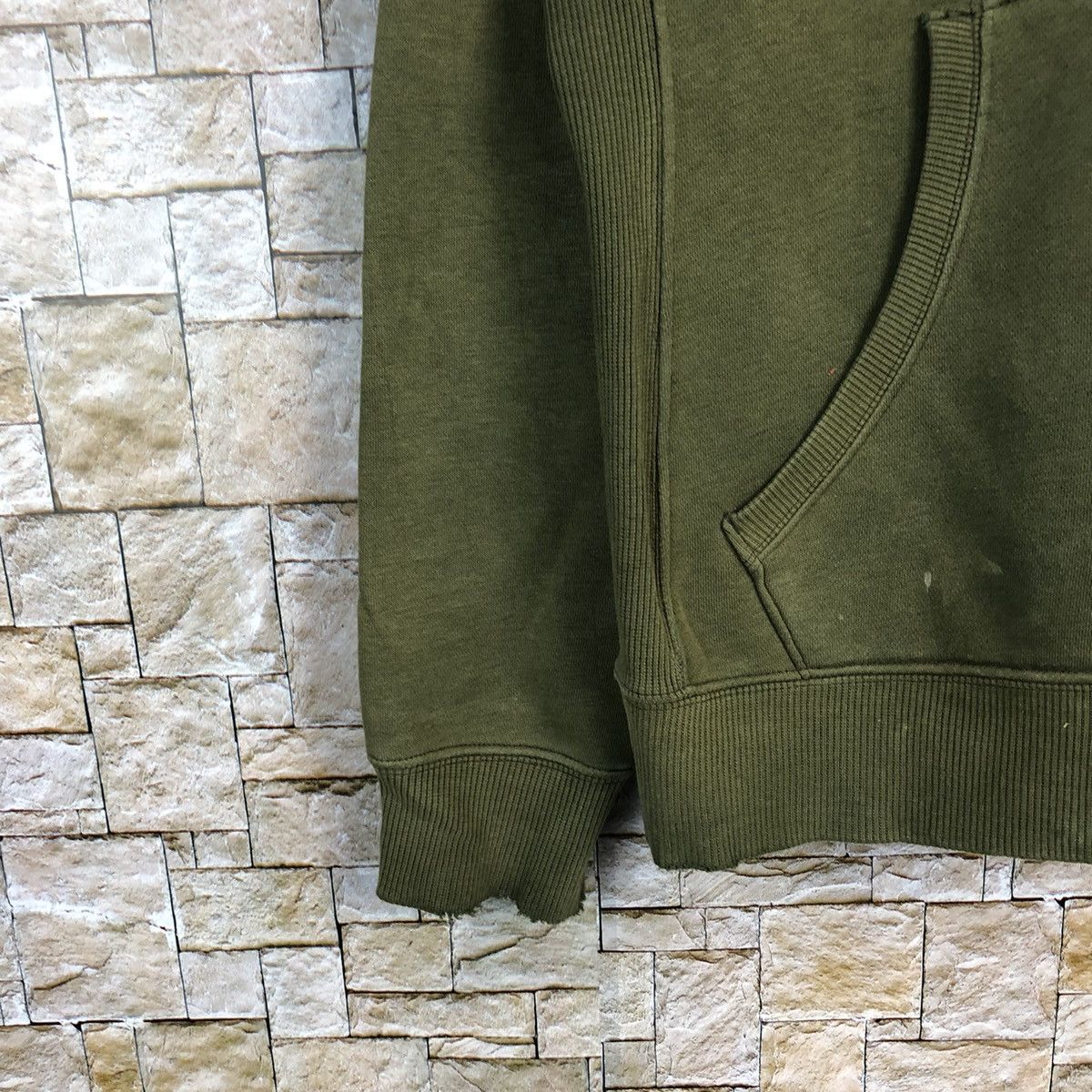 Under Armour × Vintage Under Armour Green Hoodie #A291 Size US L / EU 52-54 / 3 - 7 Thumbnail