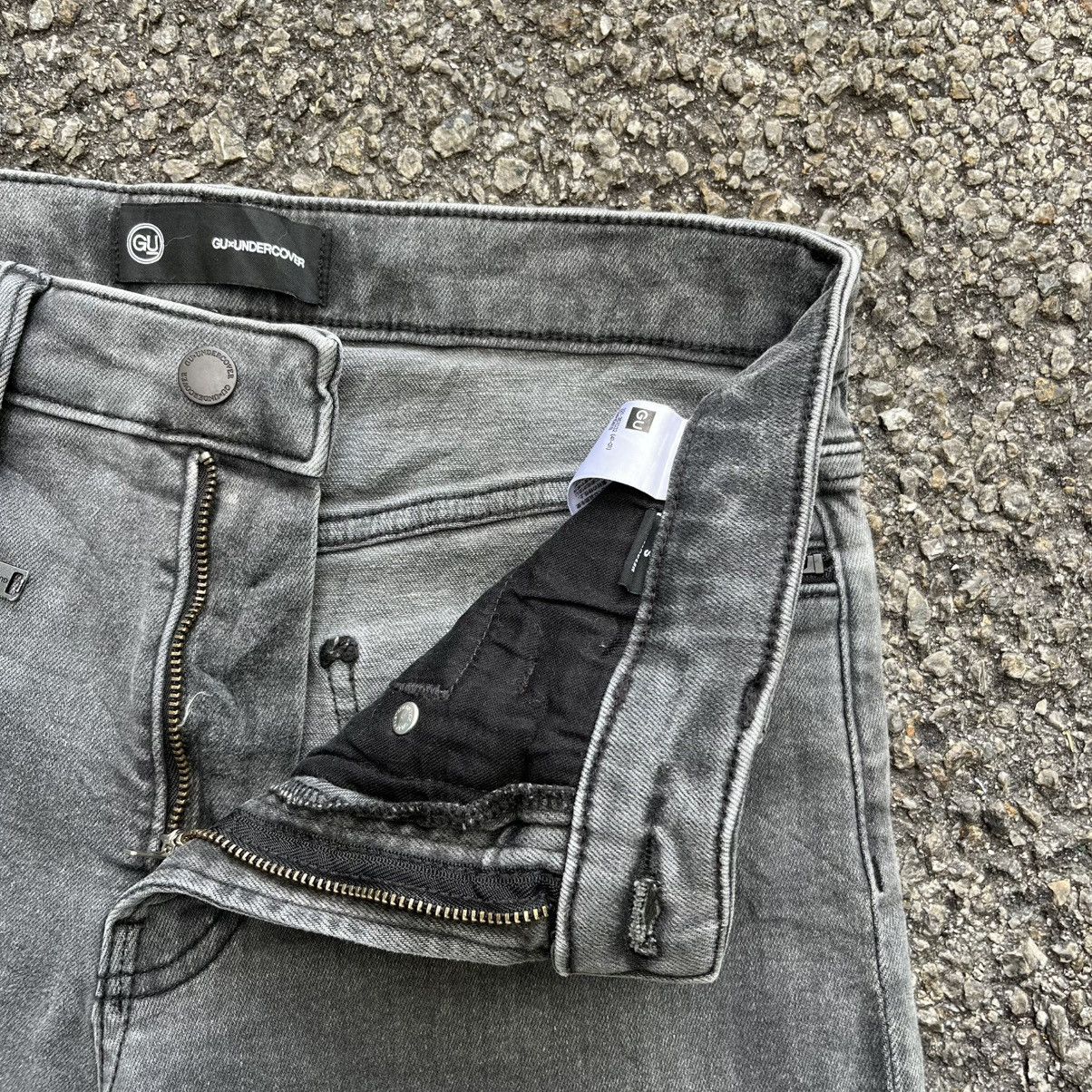 GU × Undercover Undercover × GU Damage Jeans Gray Pants Distressed Size US 28 / EU 44 - 6 Thumbnail