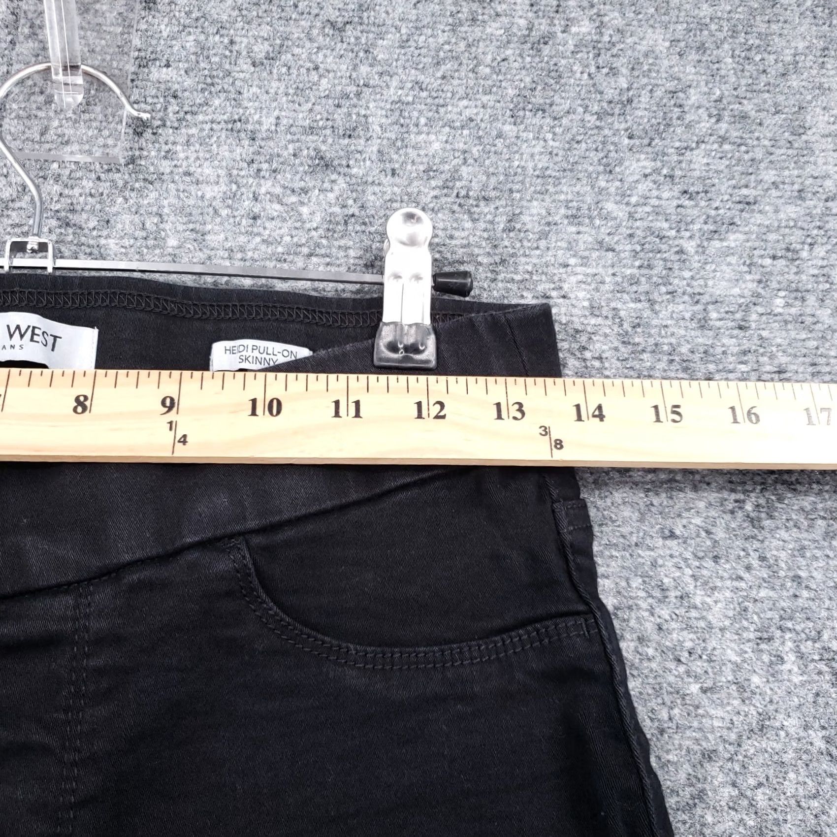 Nine West Nine West Jeans Skinny Mid Rise Dark Wash Black Womens 6 Denim Slim Pocket 5-Pocket Inseam 29 In. Modern Vintage: No Mens Womens Girls? Size 28" / US 6 / IT 42 - 7 Thumbnail