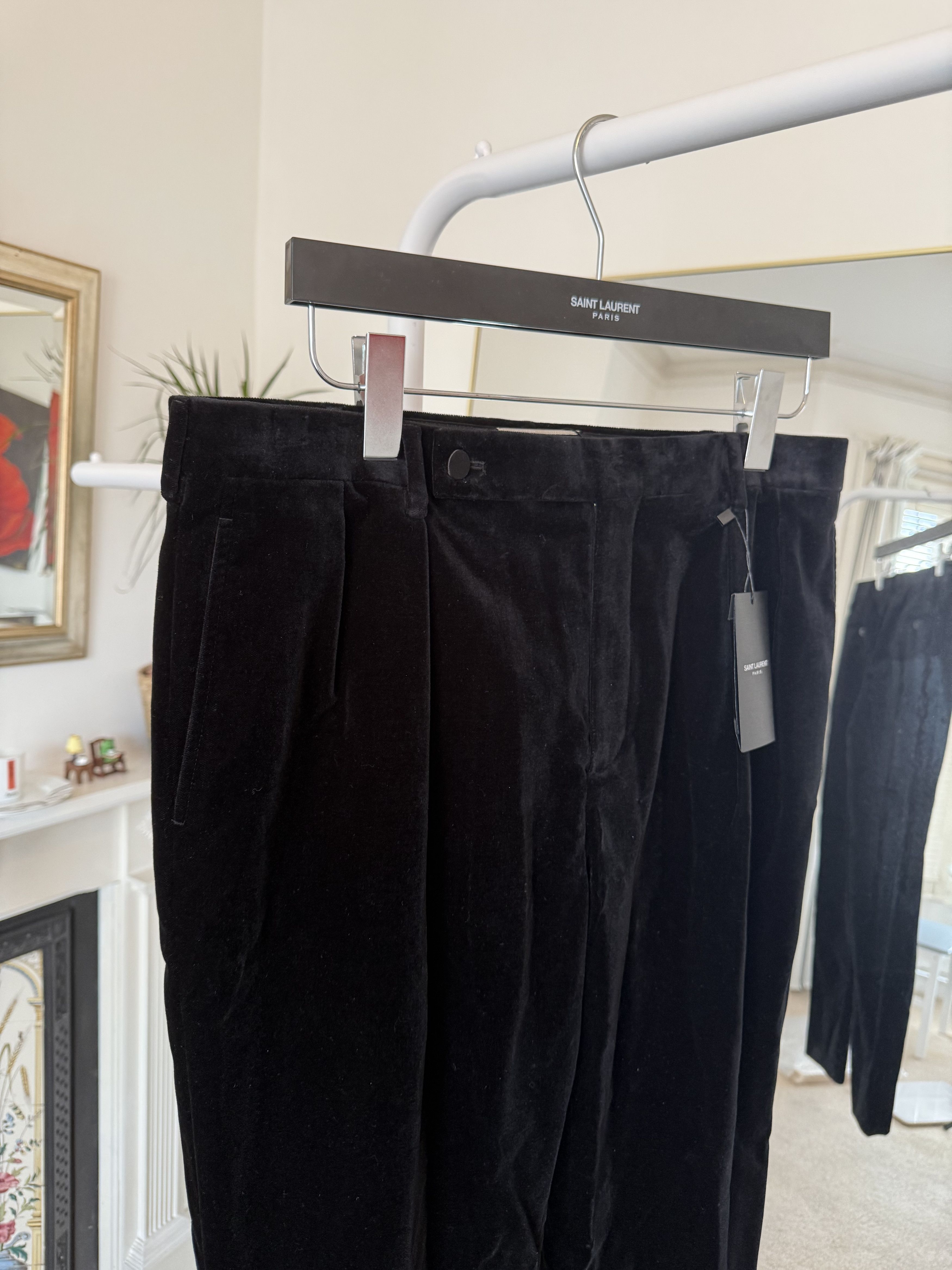 Saint Laurent Paris FW22 Saint Laurent Carrot-Fit Pants in Silk Velvet Size US 30 / EU 46 - 9 Thumbnail