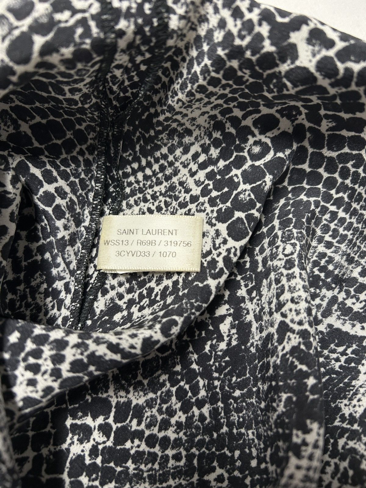 Saint Laurent Paris SS2013 Python Print Half Placket Silk Shirt Size US S / EU 44-46 / 1 - 4 Thumbnail