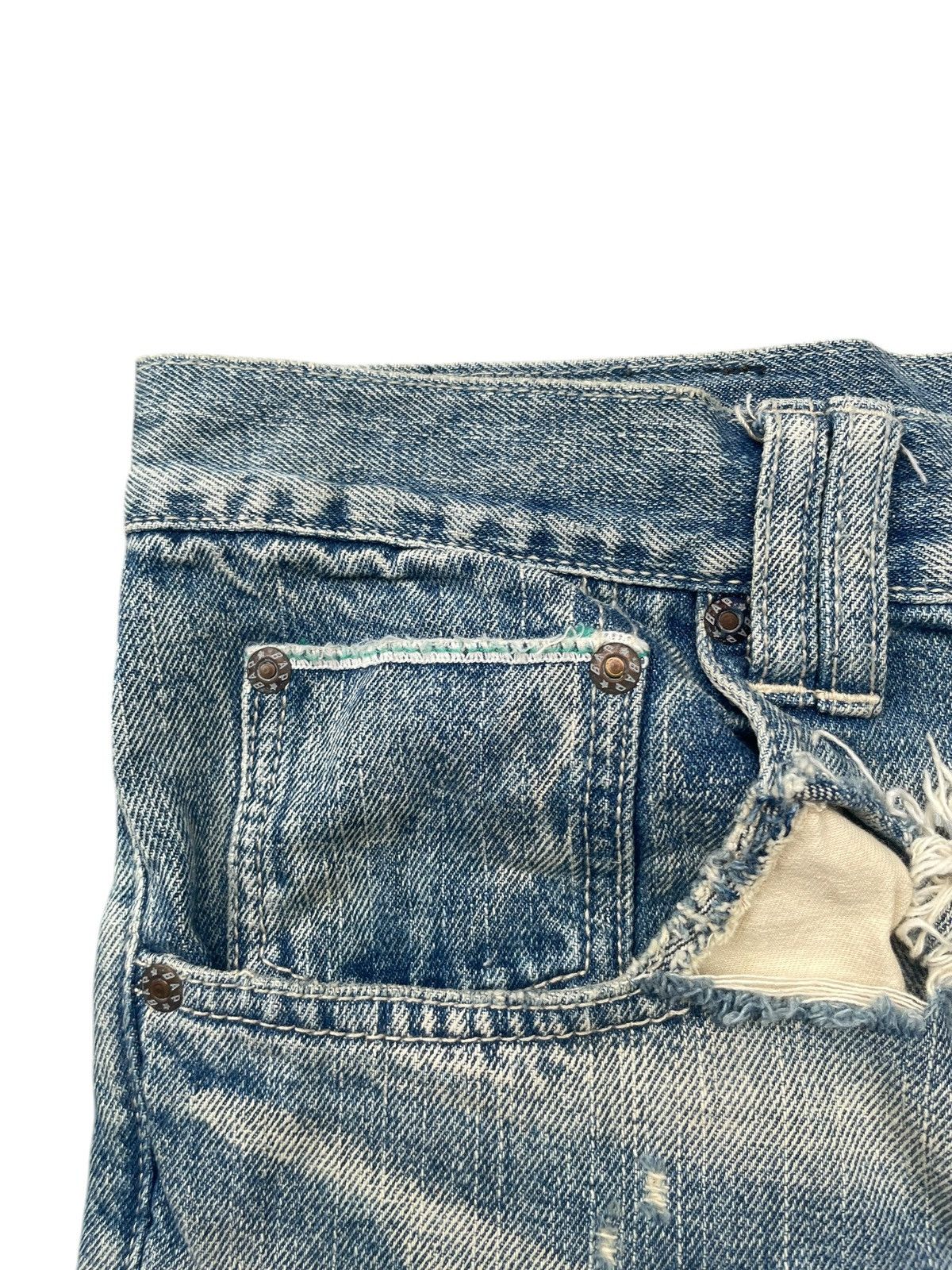 Japanese Brand Bonds & Peace Faded Distresed Jeans Size US 31 - 7 Thumbnail