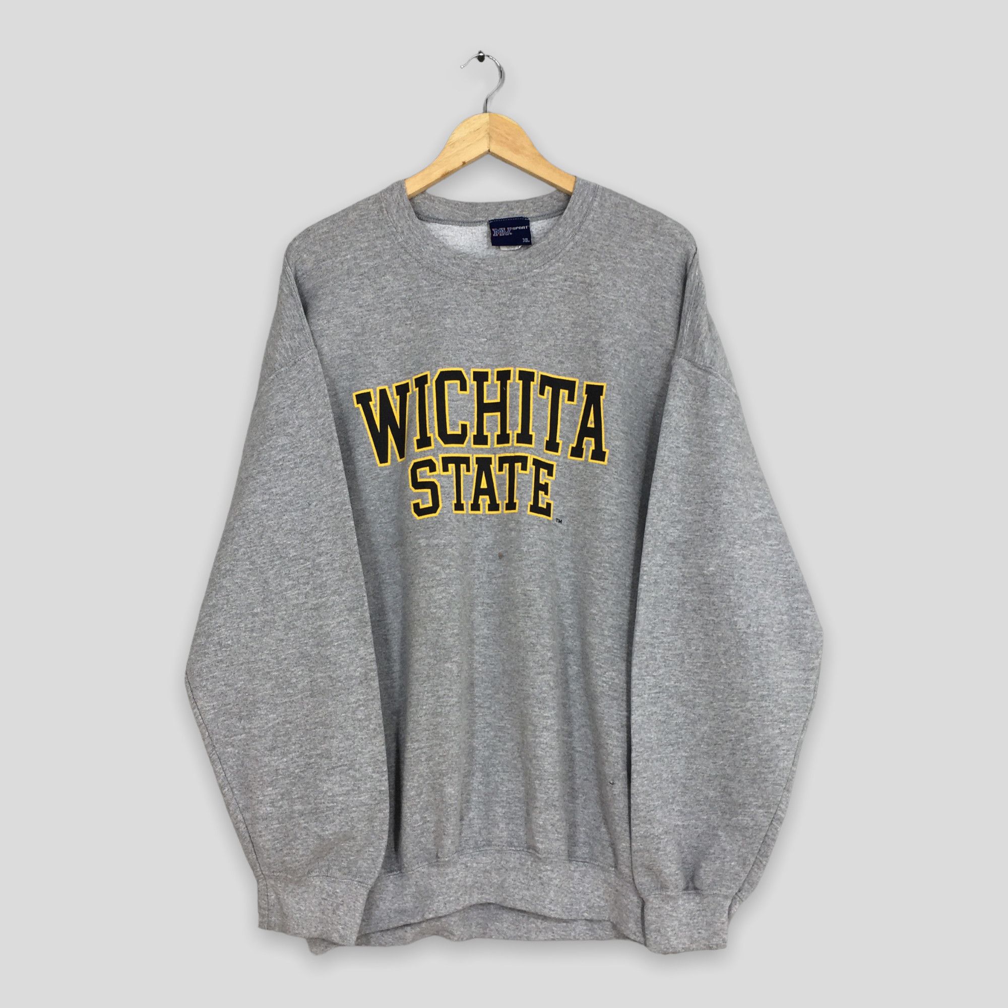 NCAA × Vintage Vintage WVA Wichita State University Jumper XLarge Size US XL / EU 56 / 4 - 1 Thumbnail