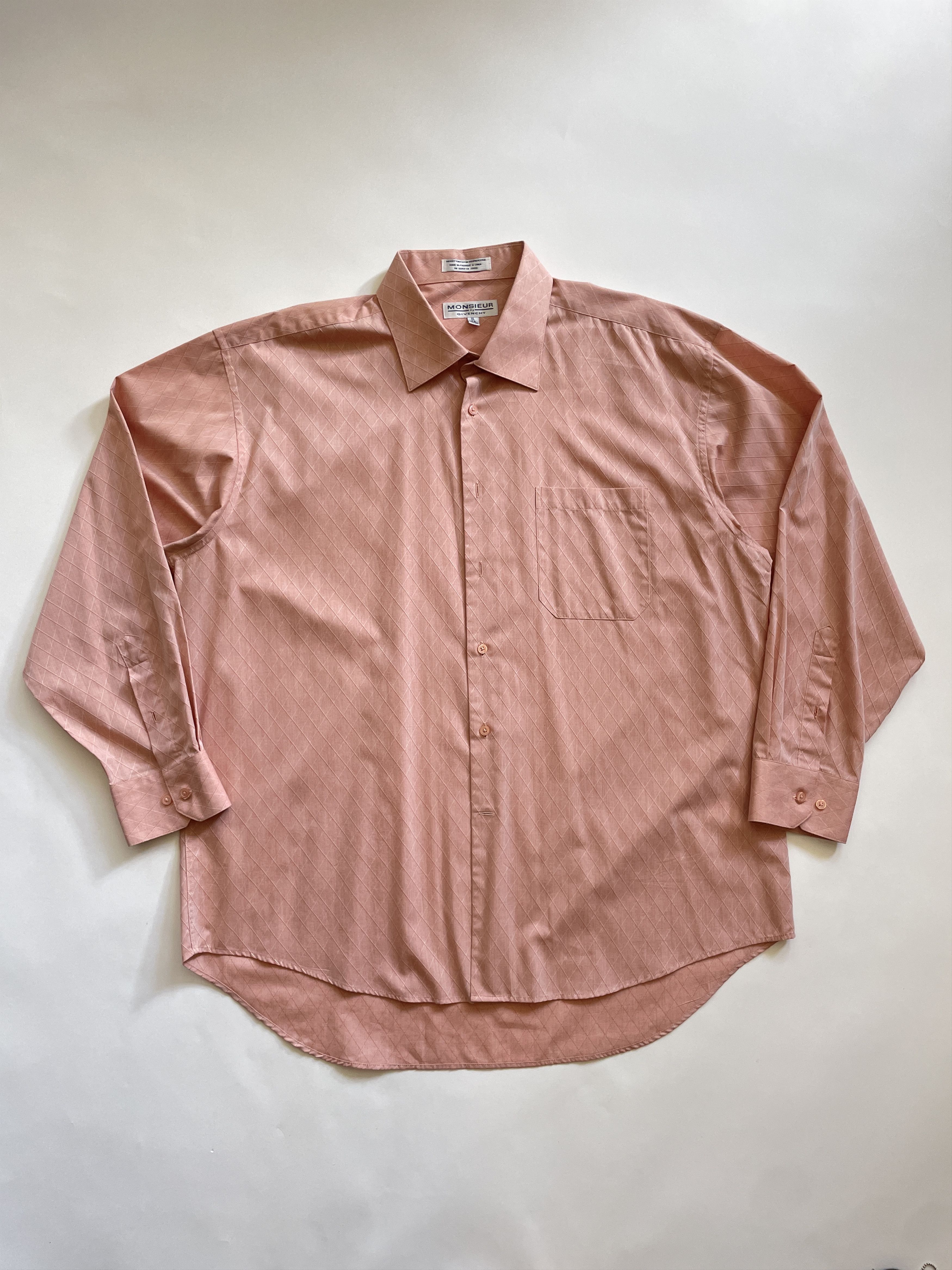 Givenchy 1990s Monsieur by Givenchy Salmon T-Shirt Size US XL / EU 56 / 4 - 1 Thumbnail