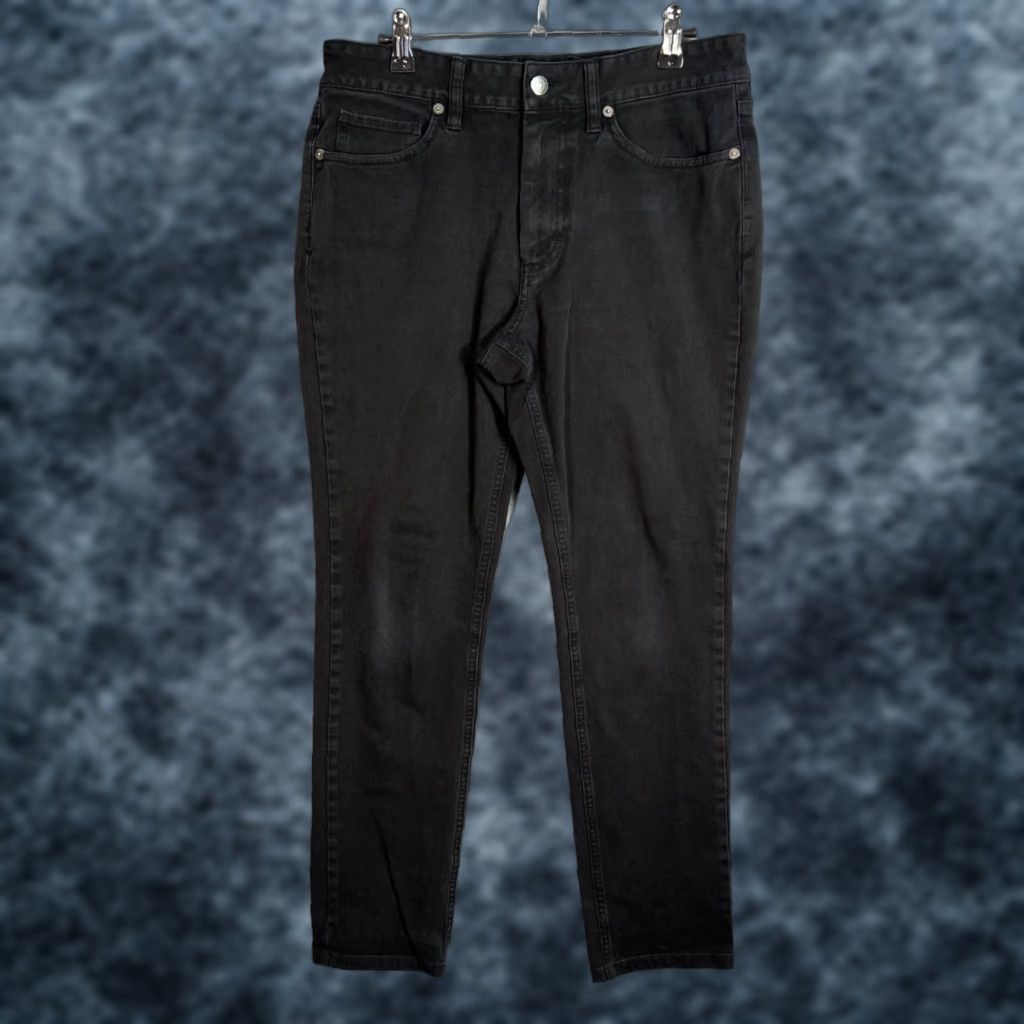 Everlane Everlane Jeans Mens Slim Denim 30x30 Black 5-Pocket Zip Button Inseam 30 Cotton Blend Knit Stretch Tapered Regular Size: 30 (Adult) Mens Size US 30 / EU 46 - 1 Thumbnail