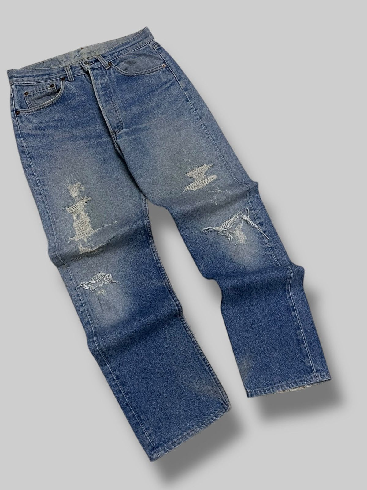 Levi's Vintage Clothing Vintage Og 1990s Original Levis 501 Distressed Clean Denim Size US 29 - 2 Thumbnail