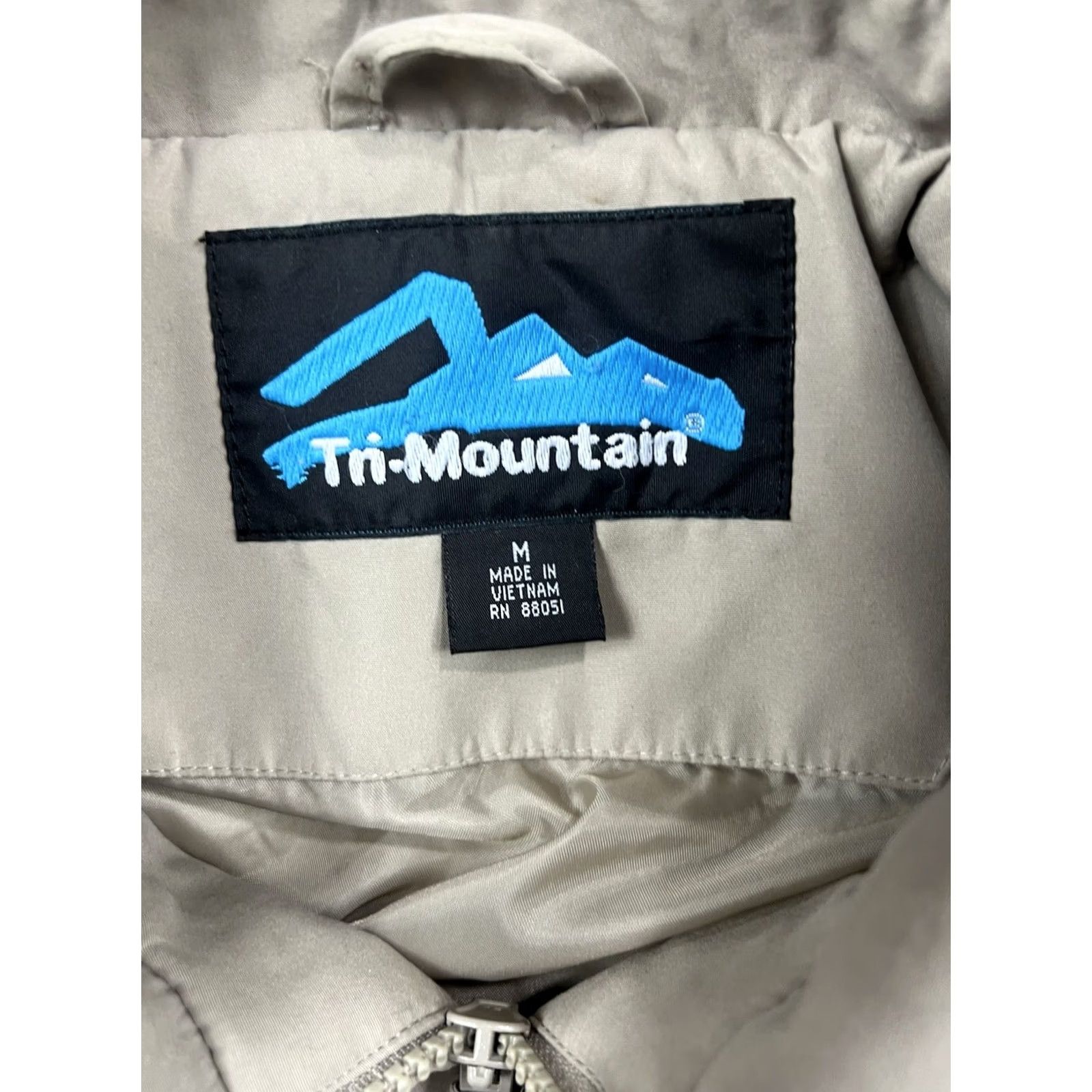 Vintage Tri Mountain Men Lightweight Windbreaker Jacket M Tan Beige Zip Front Outdoor Shell Size US M / EU 48-50 / 2 - 4 Thumbnail