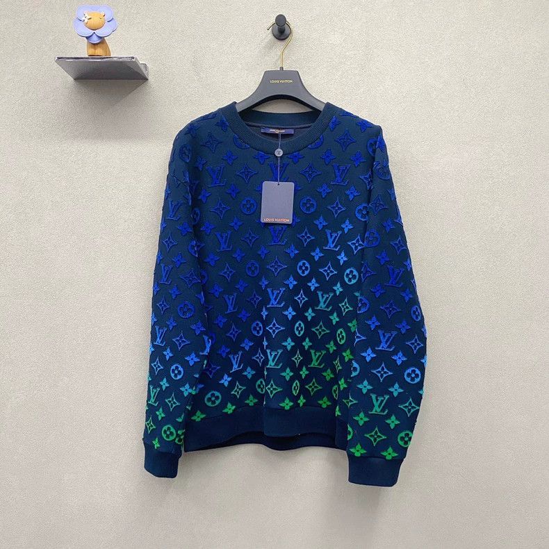 Louis Vuitton Louis Vuitton Full logo gradient sweatshirt 2503-Nextarrow Size US XL / EU 56 / 4 - 1 Thumbnail