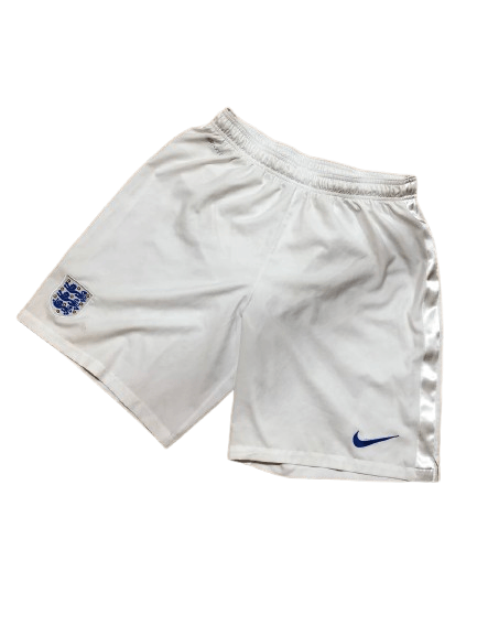 Nike Vintage Nike White Embroidered Logo Shorts Size XL Size US 36 / EU 52 - 1 Thumbnail
