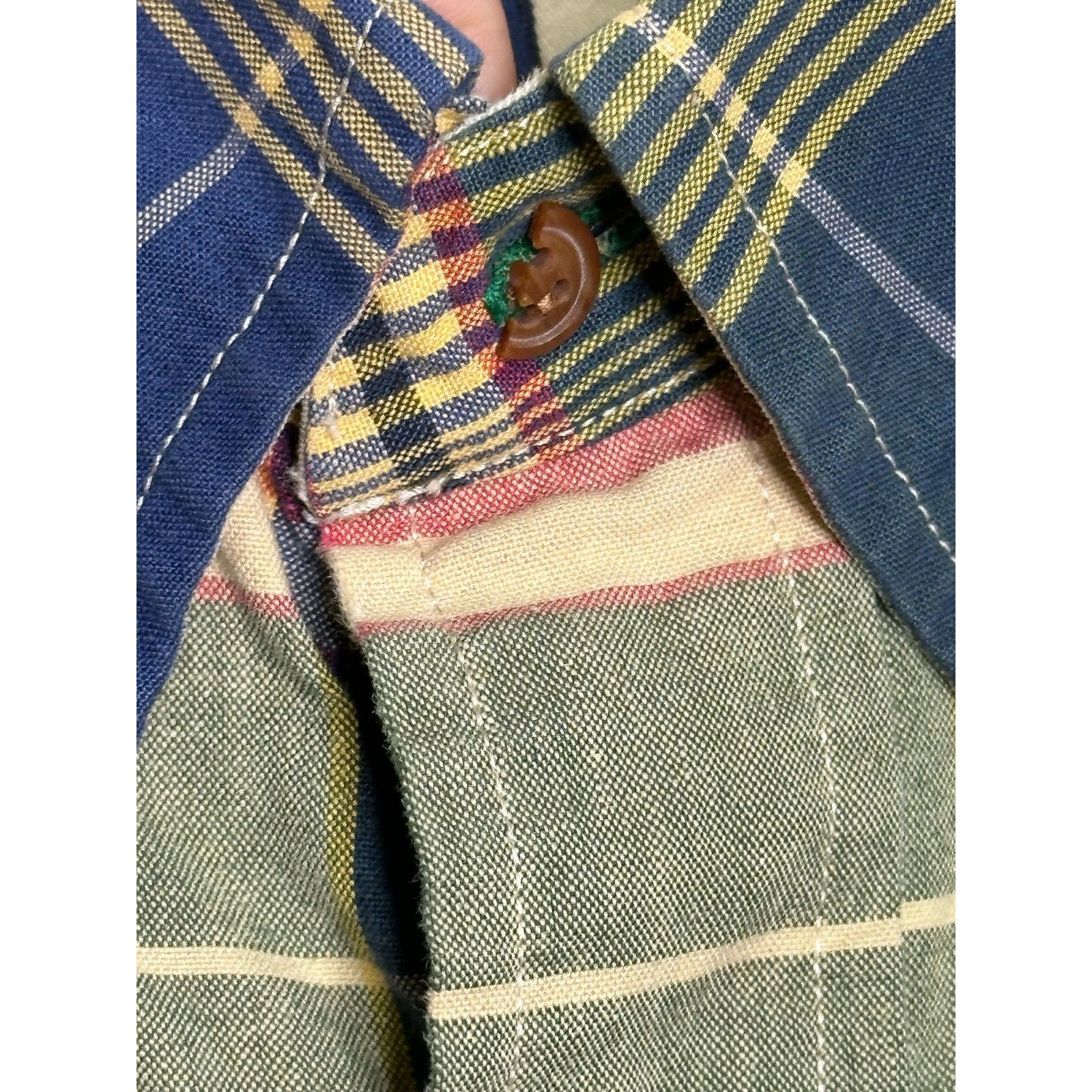 Tommy Hilfiger Tommy Hilfiger plaid short sleeves button men shirts size L Size US L / EU 52-54 / 3 - 4 Thumbnail