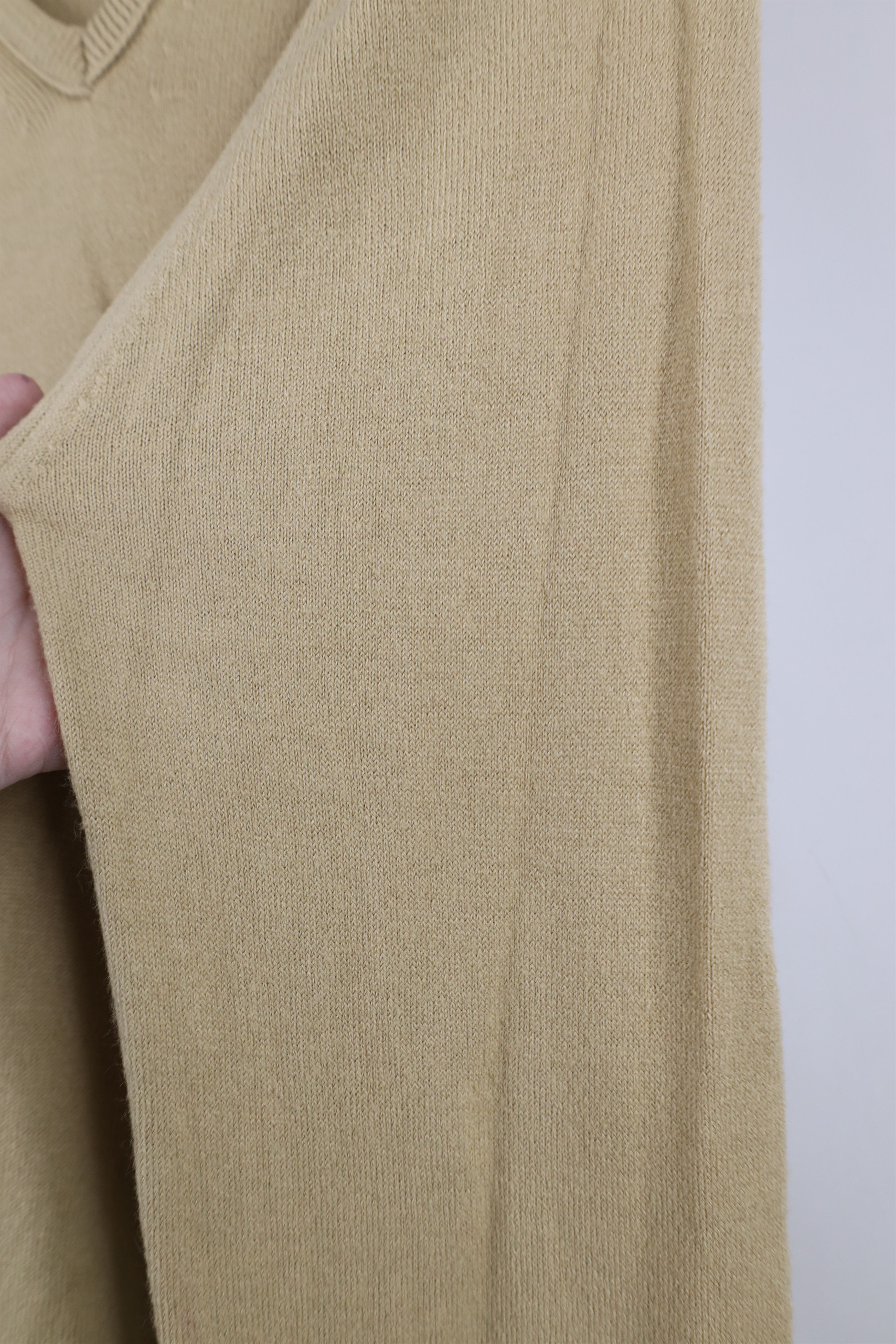 Vintage Vintage 70s Streetwear Knit V-Neck Sweater Beige Khaki USA Size US M / EU 48-50 / 2 - 8 Thumbnail