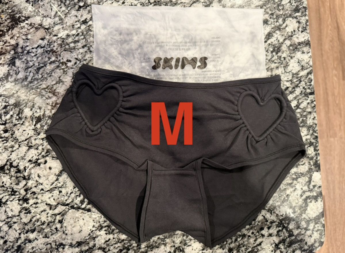 Kim Kardashian × SKIMS Skims Cotton Jersey Heart Hipster Soot Black Medium Size 30" / US 8 / IT 44 - 1 Thumbnail
