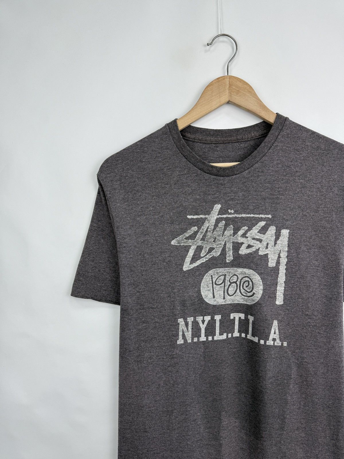 Stussy × Vintage 🇺🇸 Vintage Y2K Stussy 1980 NYLTLA T-Shirt Rare Hype Retro Size US S / EU 44-46 / 1 - 2 Thumbnail