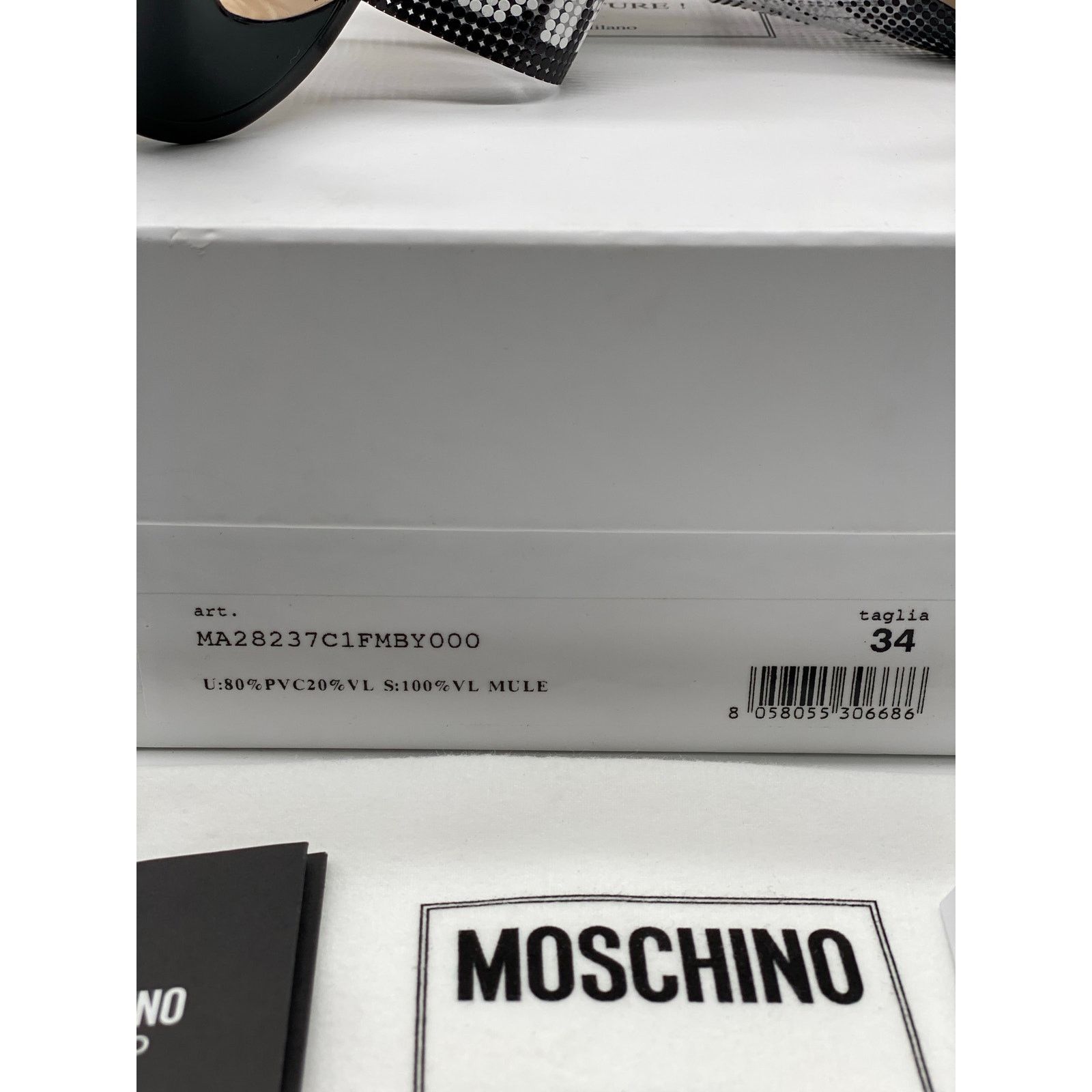 Moschino Moschino Logo Patent Leather Mules sz. 34 EU Size US 4 / IT 34 - 12 Thumbnail