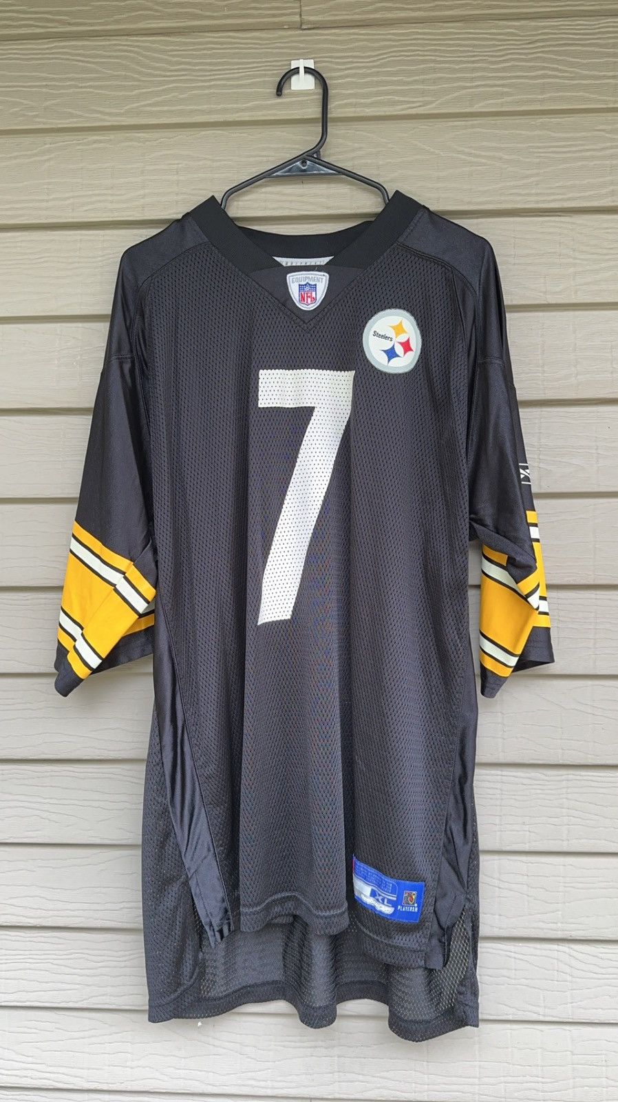 2005-06 PITTSBURGH STEELERS ROETHLISBERGER #7 REEBOK ON FIELD JERSEY (AWAY)  L