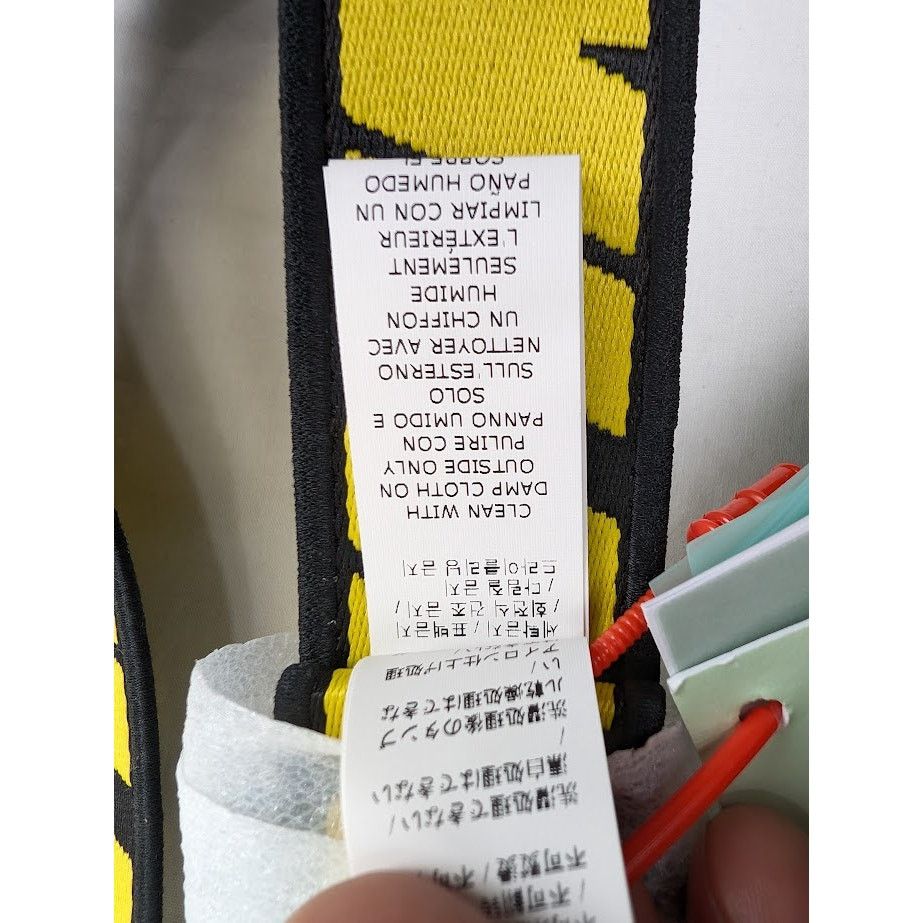 Off-White o1rshd1 Q:3 / Size:OS / Tape Industrial Belt in Black Yellow Size ONE SIZE - 15 Thumbnail