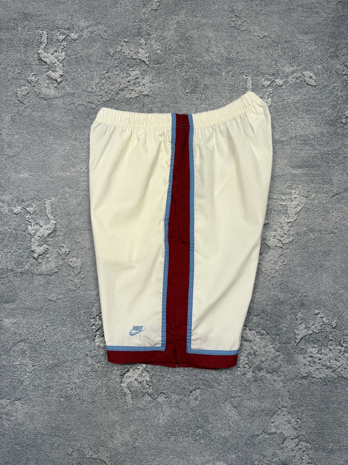 Vintage Crazy Vintage Y2K Nike Shorts White Size US 34 / EU 50 - 3 Thumbnail