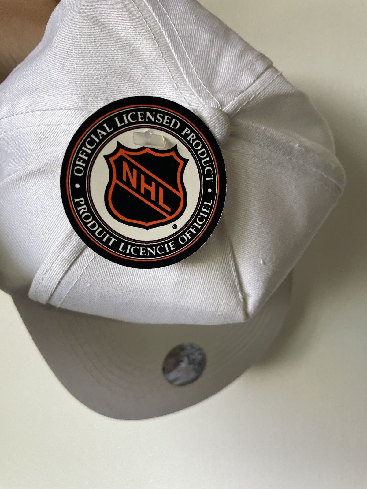 NHL Vintage 1997 Red Wings Stanley Cup Champions Snapback NWT Size ONE SIZE - 4 Thumbnail