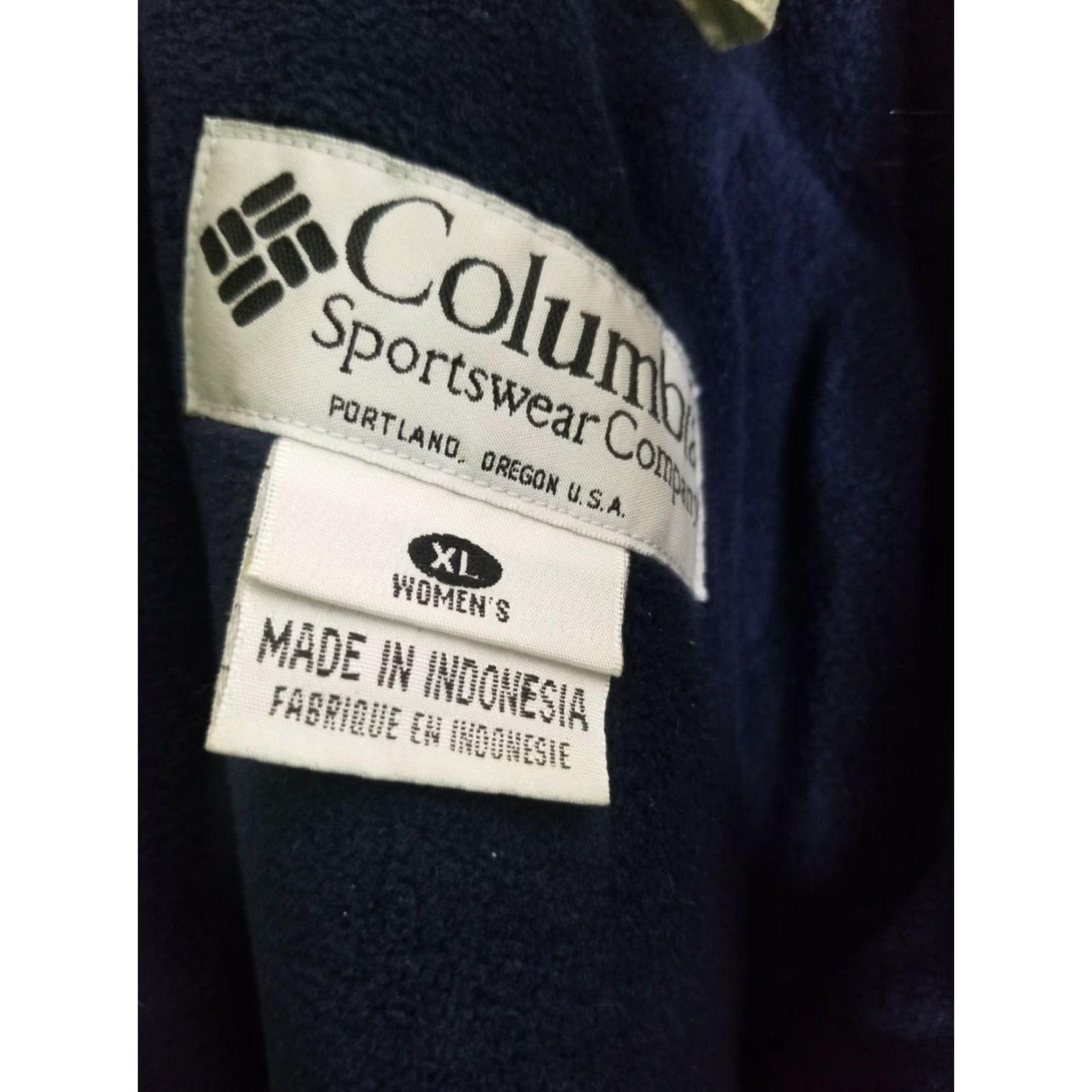 Vintage VINTAGE Columbia Sportswear Jacket Womens XL Beige Navy Snow Heavy Size XL / US 12-14 / IT 48-50 - 8 Thumbnail