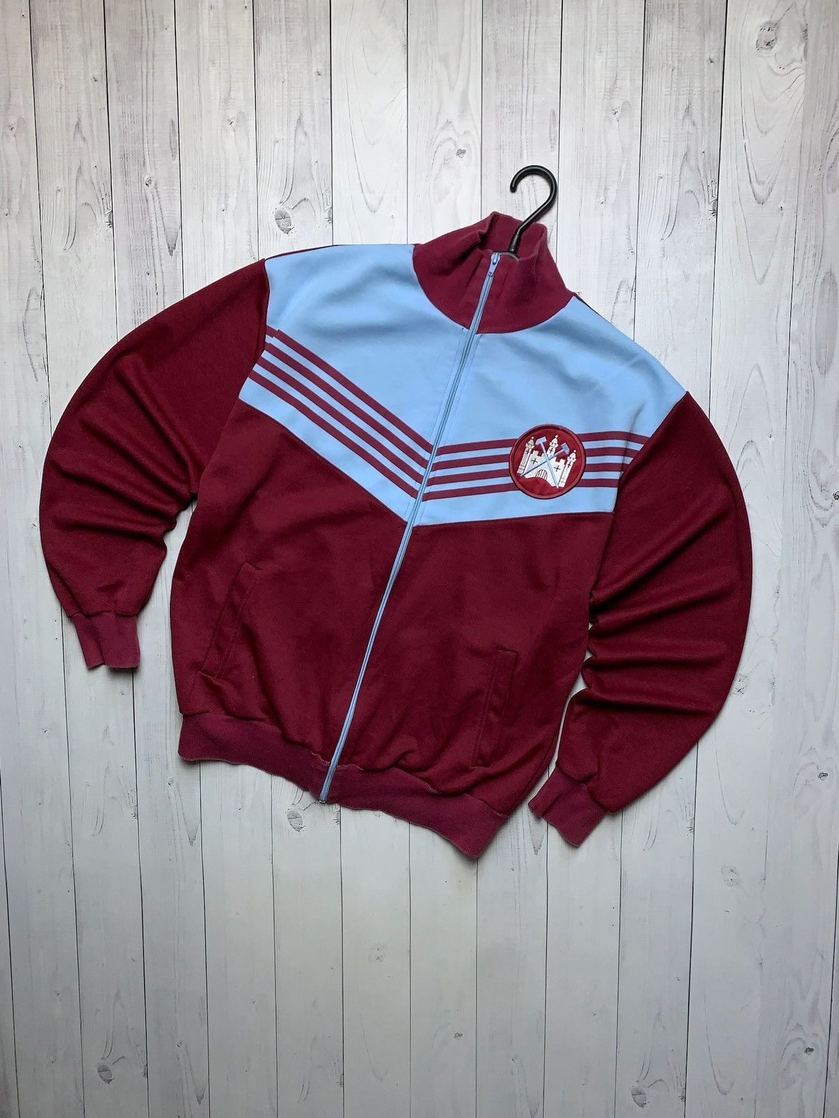 Vintage Vintage west Ham United soccer jacket retro rare logo size M Size US M / EU 48-50 / 2 - 1 Thumbnail