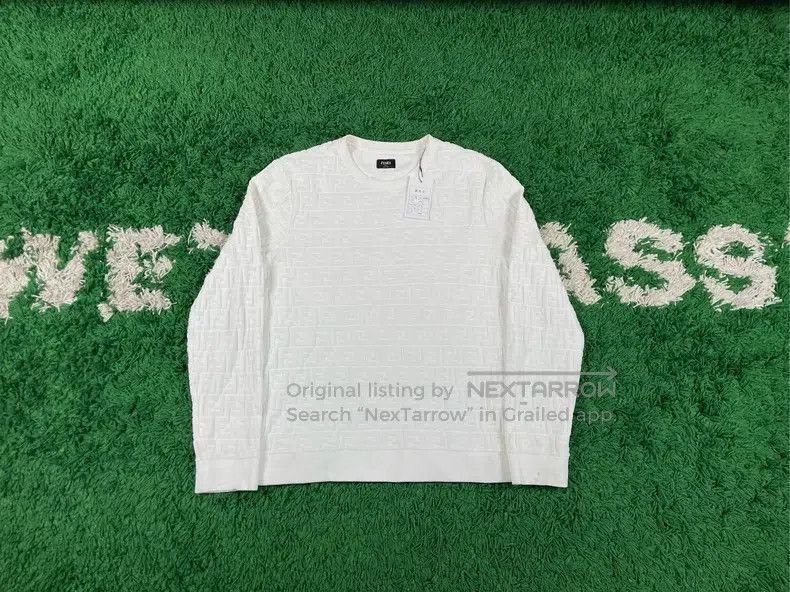 Fendi Fendi Monogrammed Fleece Logo Embellished Sweater Size US M / EU 48-50 / 2 - 1 Thumbnail