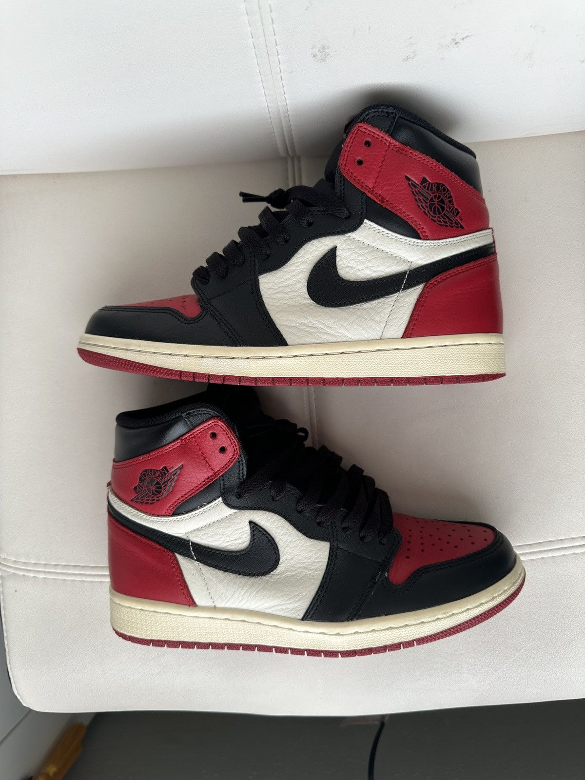 Jordan Brand Jordan 1 bred toe Size US 7.5 / EU 40-41 - 1 Thumbnail