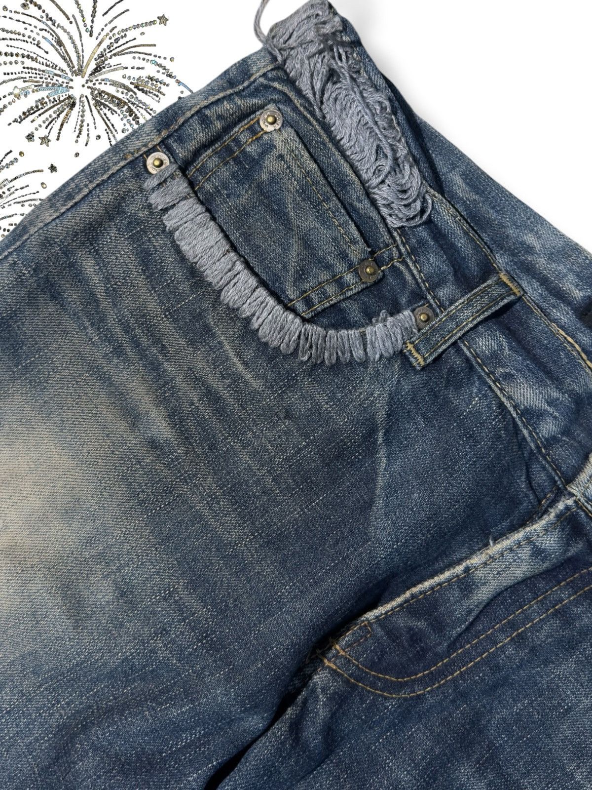 Undercover Undercover AW06 “Guru Guru” Bug Denim Size US 29 - 12 Thumbnail