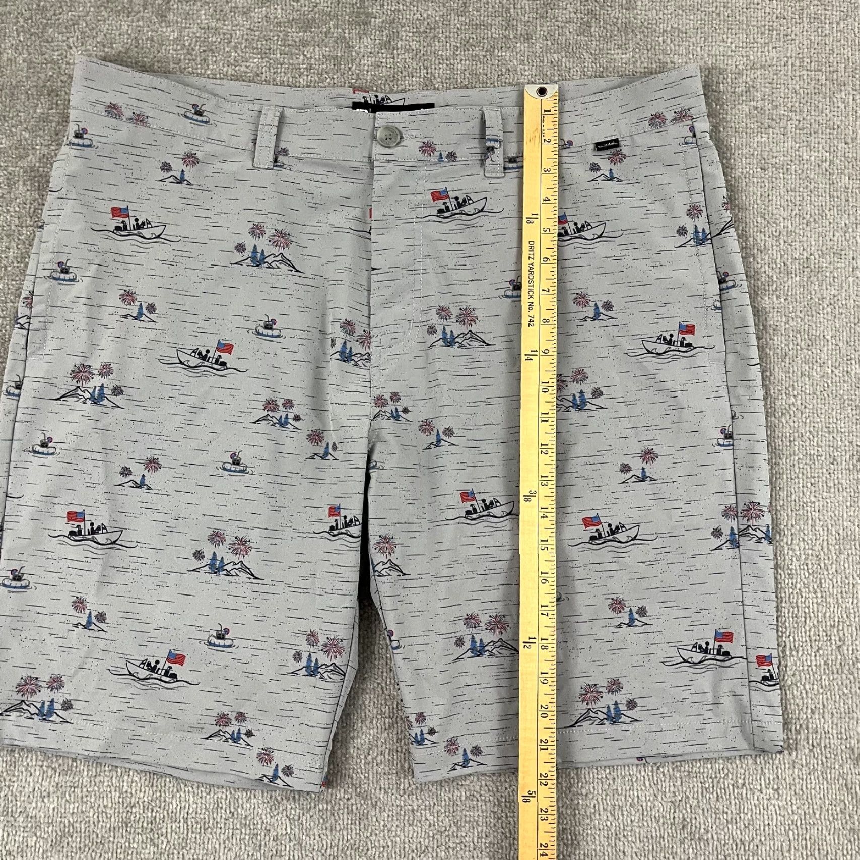 TravisMathew Travis Mathew Shorts Men 40 10" Gray USA Flag Boating Patriotic Chino Size US 40 / EU 56 - 4 Thumbnail