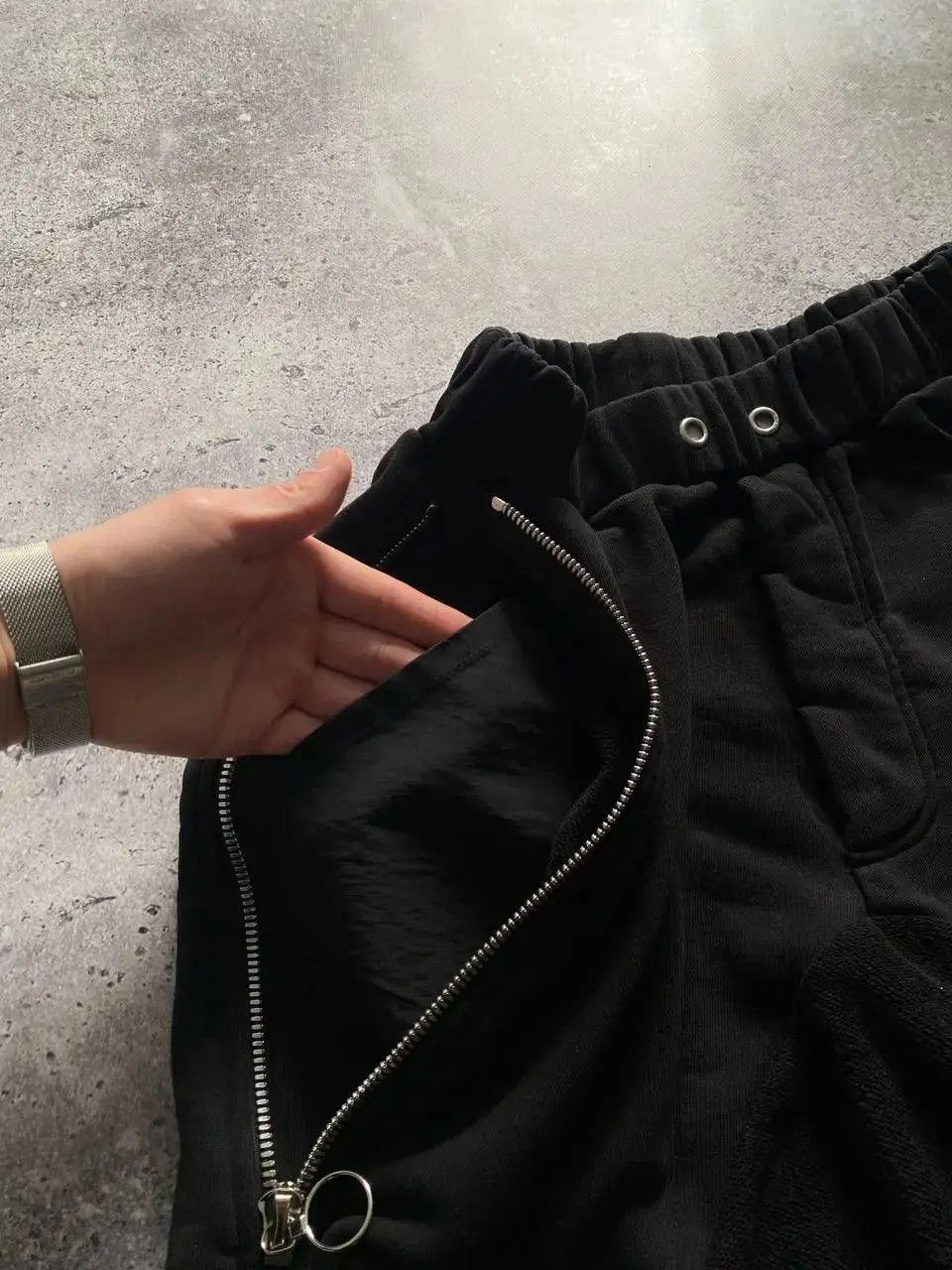 Mr. Completely MR. COMPLETELY ZIPPER SHORTS Size US 31 - 9 Thumbnail