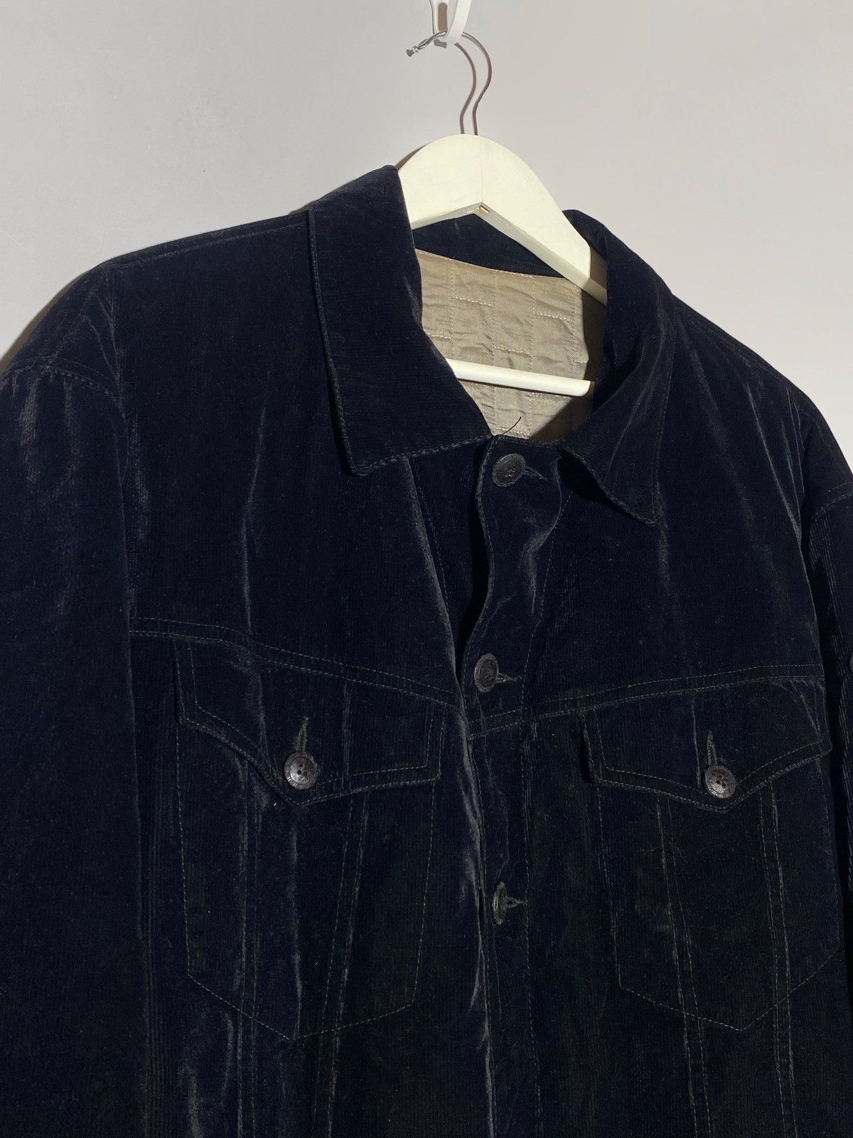 Vintage Vintage 90s Versace Classic V2 Rare Corduroy Velvet Jacket Size US XL / EU 56 / 4 - 8 Thumbnail