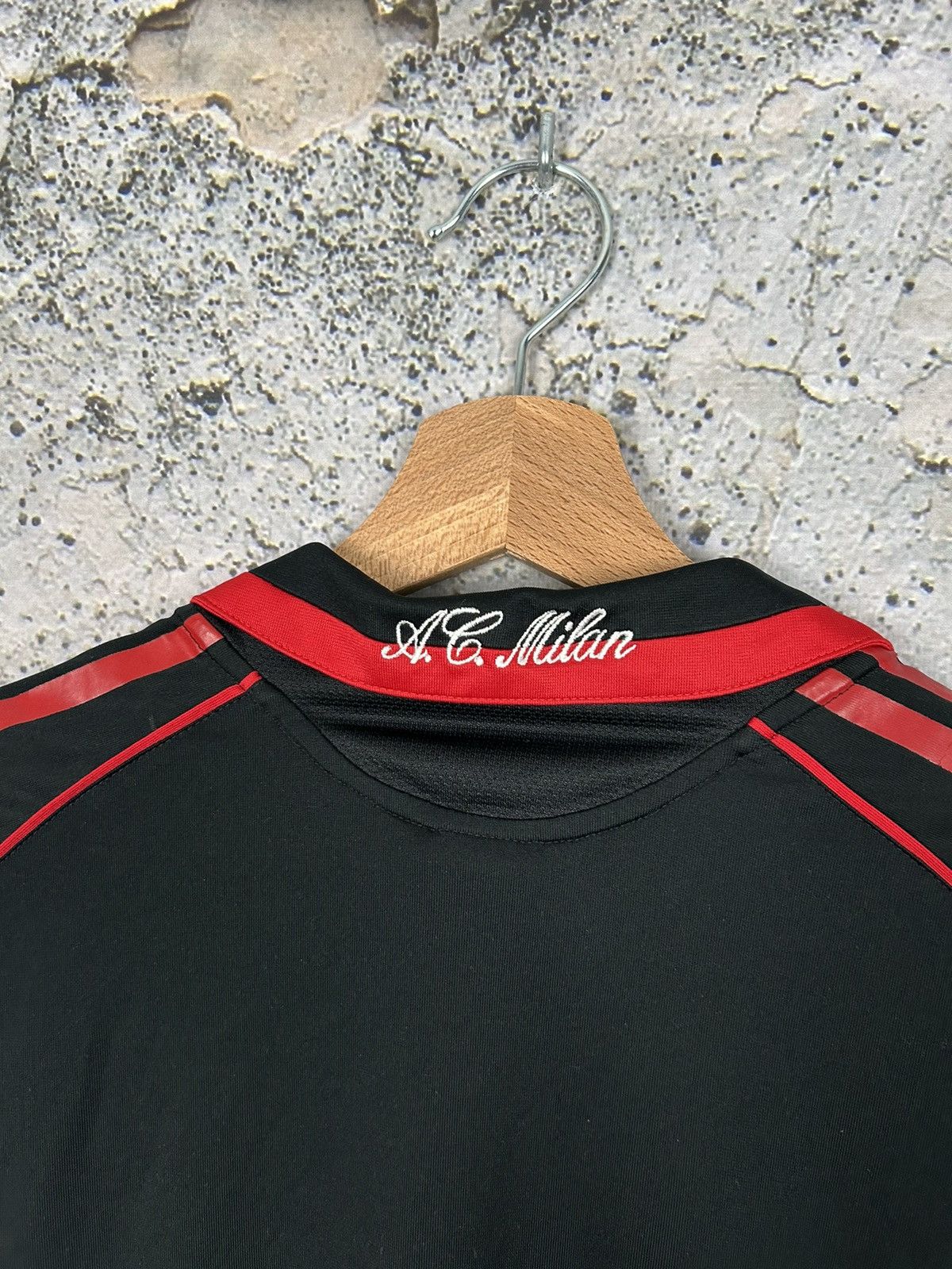 Adidas Vintage AC Milan 2005 Adidas Soccer Jersey Football Rare Size US L / EU 52-54 / 3 - 7 Thumbnail