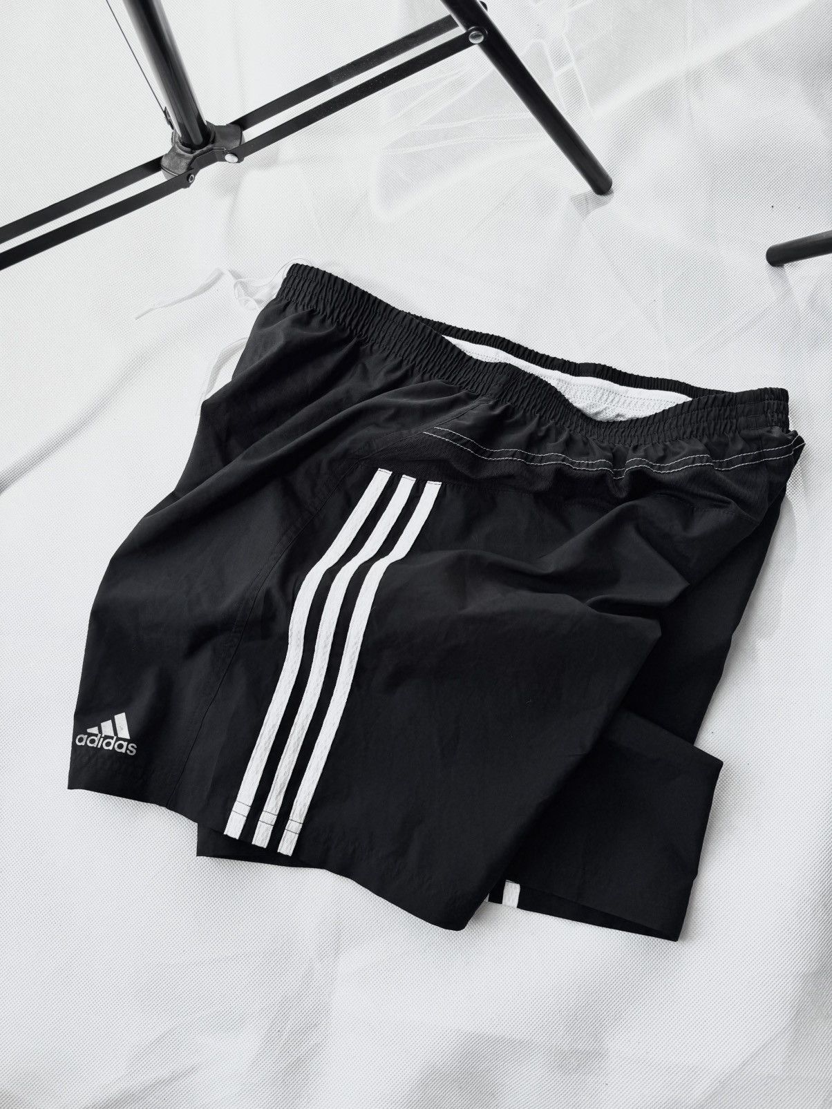 Adidas × Vintage Vintage Adidas shorts streetwear y2k style casual Size US 32 / EU 48 - 3 Thumbnail