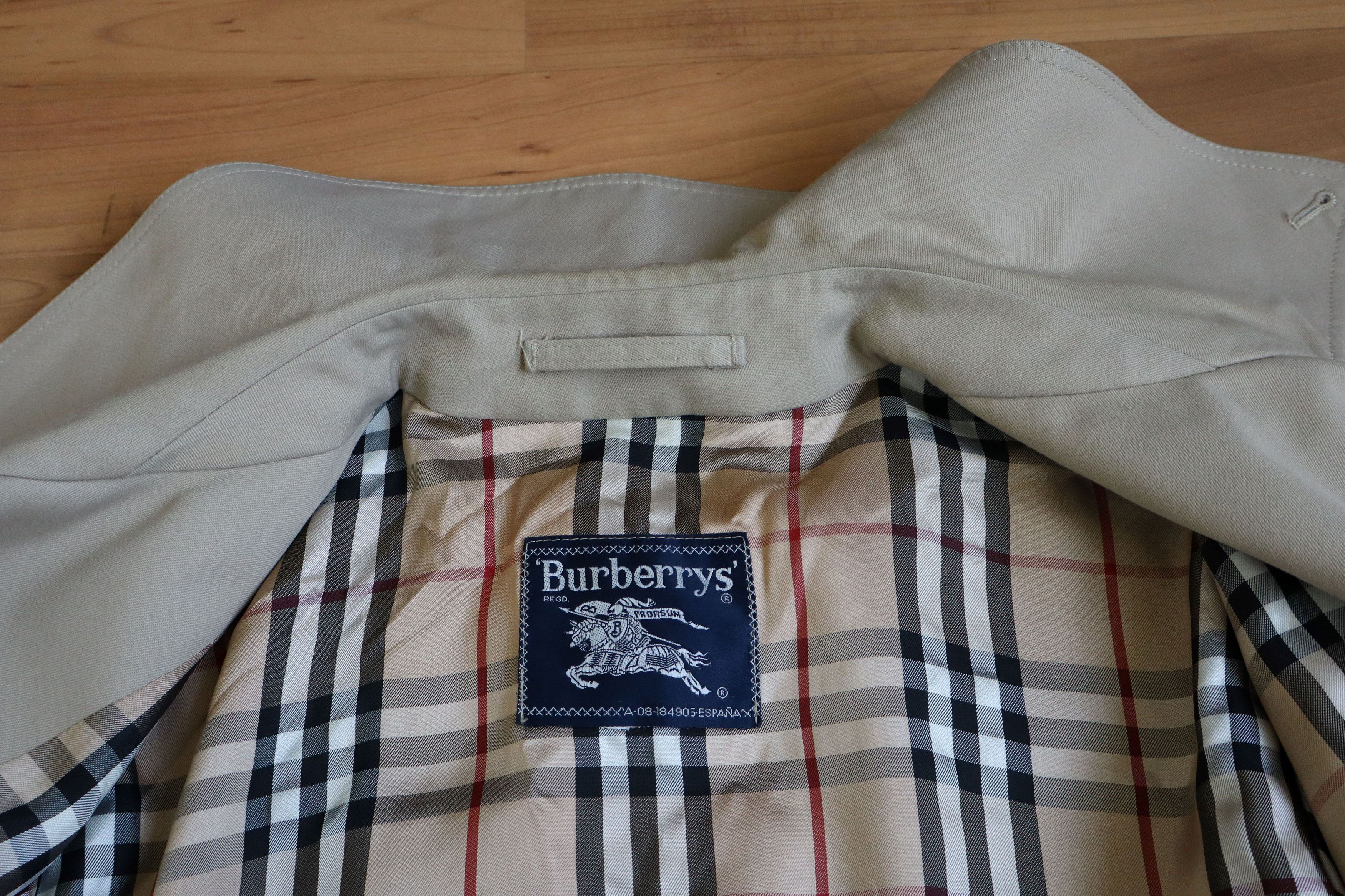 Burberry Burberry Mens Trench coat size L Size US L / EU 52-54 / 3 - 9 Thumbnail